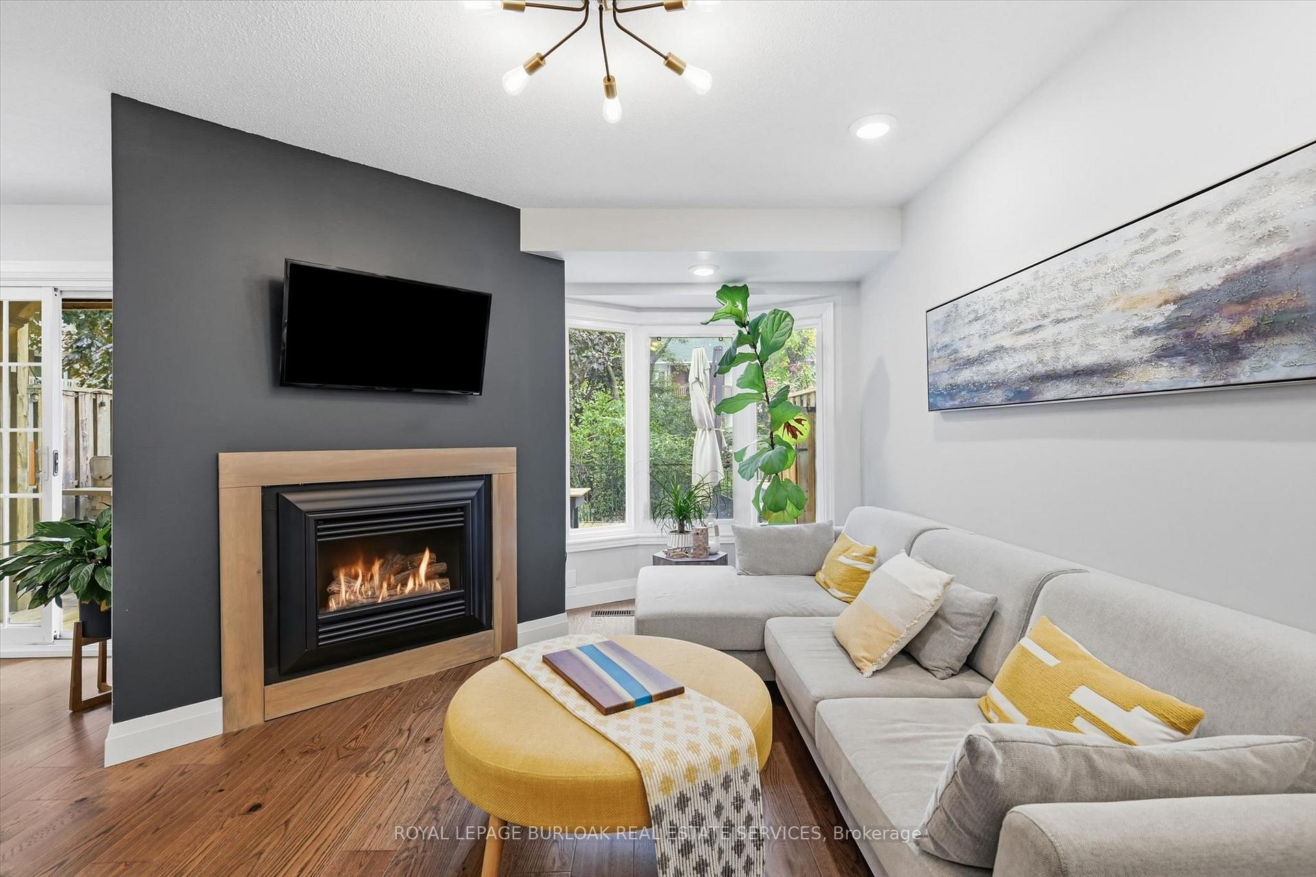 Photo 21 of 50 Edgewater Drive, Hamilton, Stoney Creek — HOMEH
