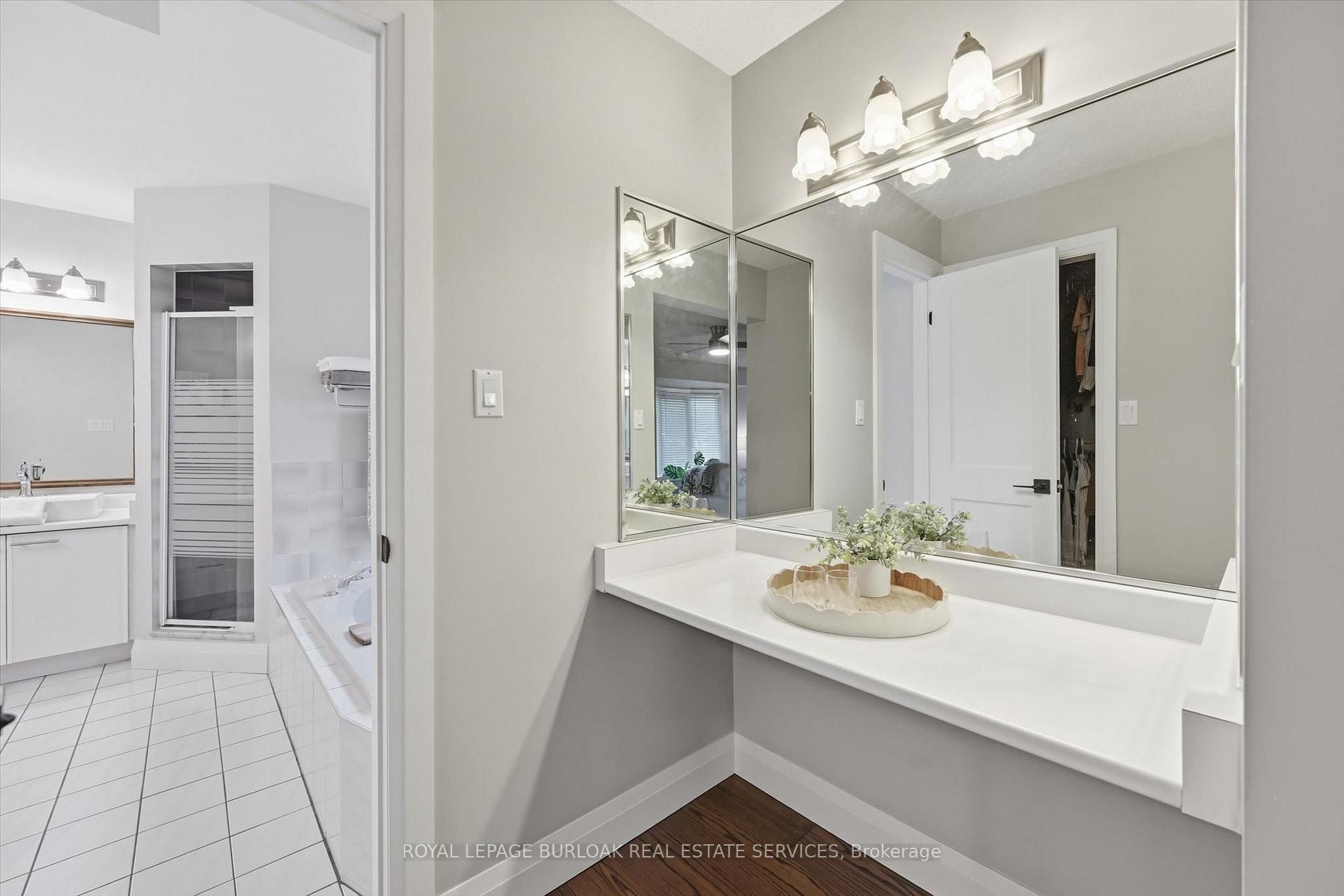 Photo 29 of 50 Edgewater Drive, Hamilton, Stoney Creek — HOMEH