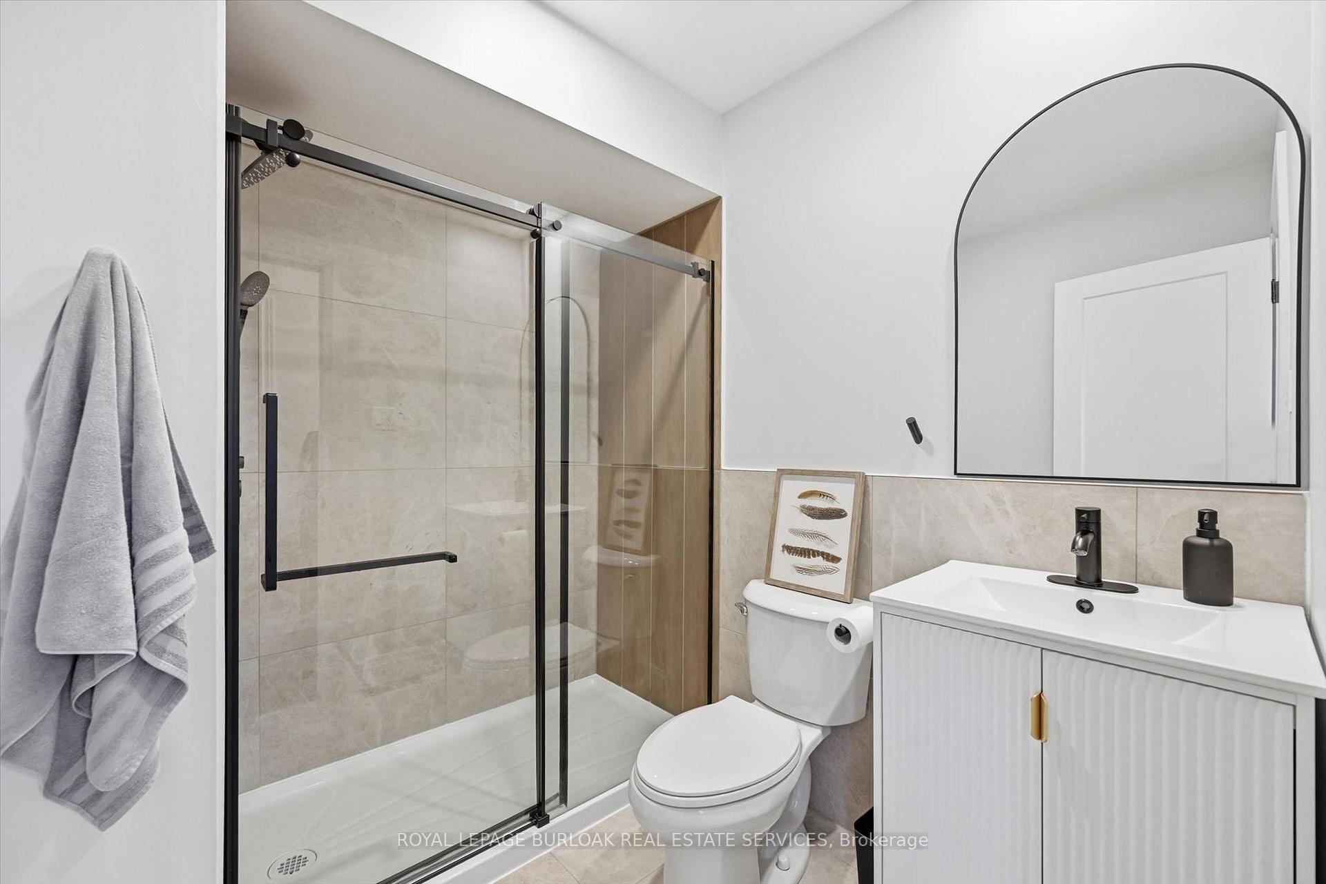 Photo 34 of 50 Edgewater Drive, Hamilton, Stoney Creek — HOMEH