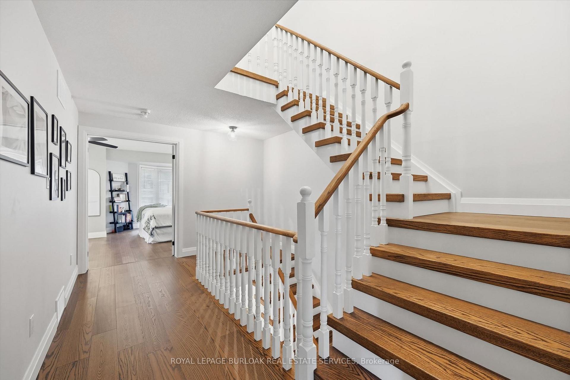 Photo 35 of 50 Edgewater Drive, Hamilton, Stoney Creek — HOMEH