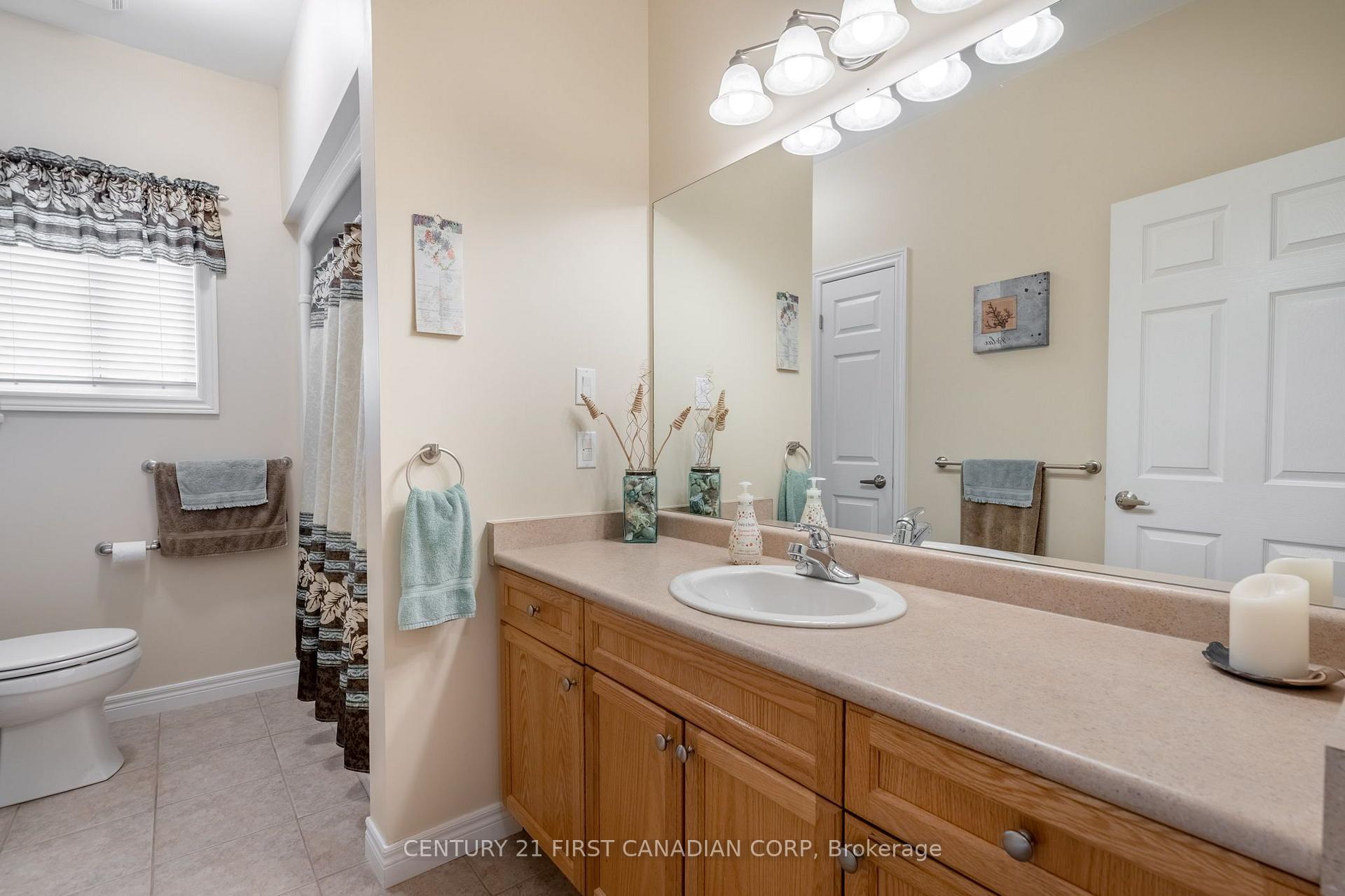 Photo 13 of 1611 Blackmaple Crescent, London, East A — HOMEH