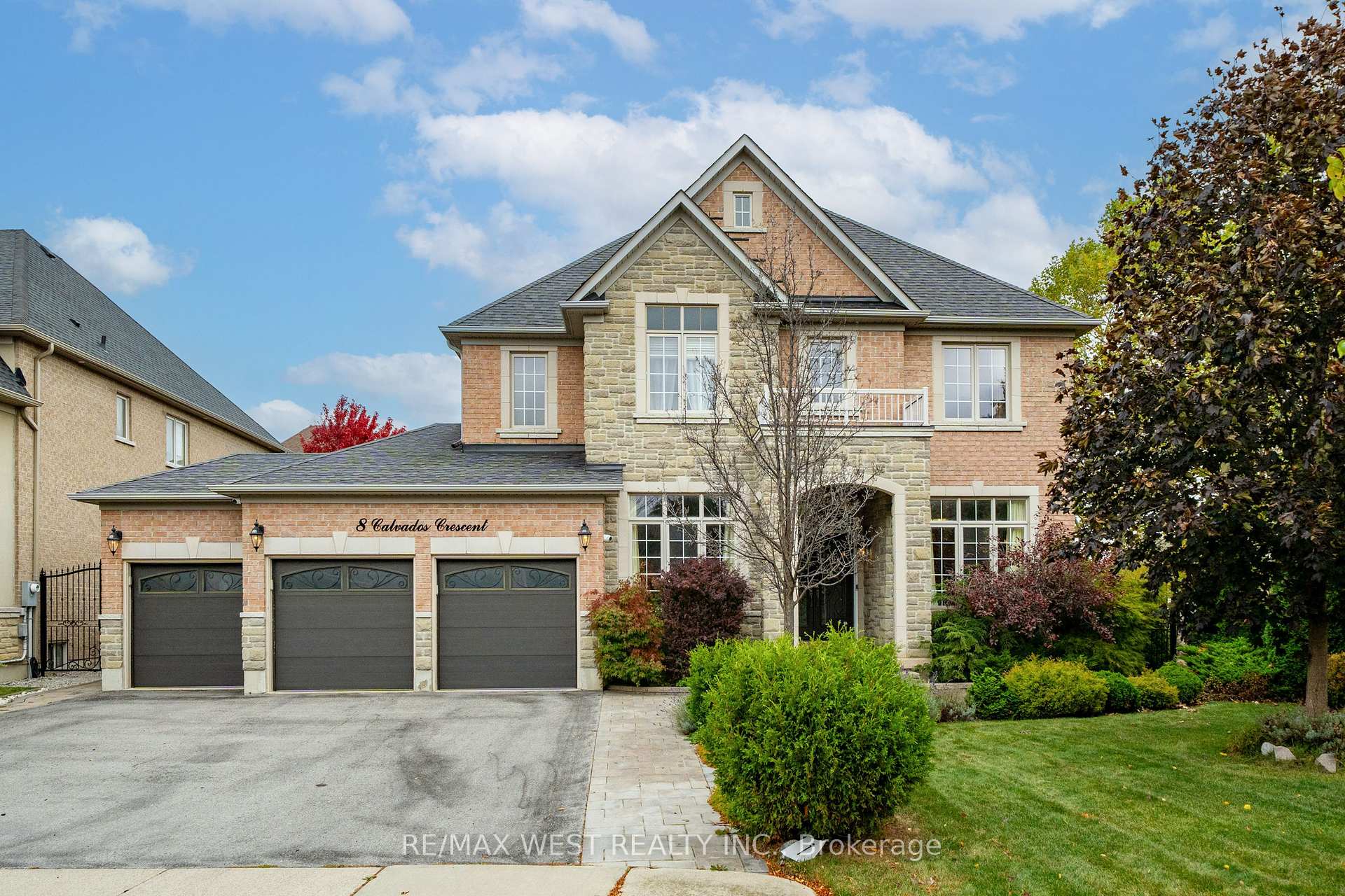 Photo 1 of 8 Calvados Crescent, Brampton, Vales of Castlemore North — HOMEH