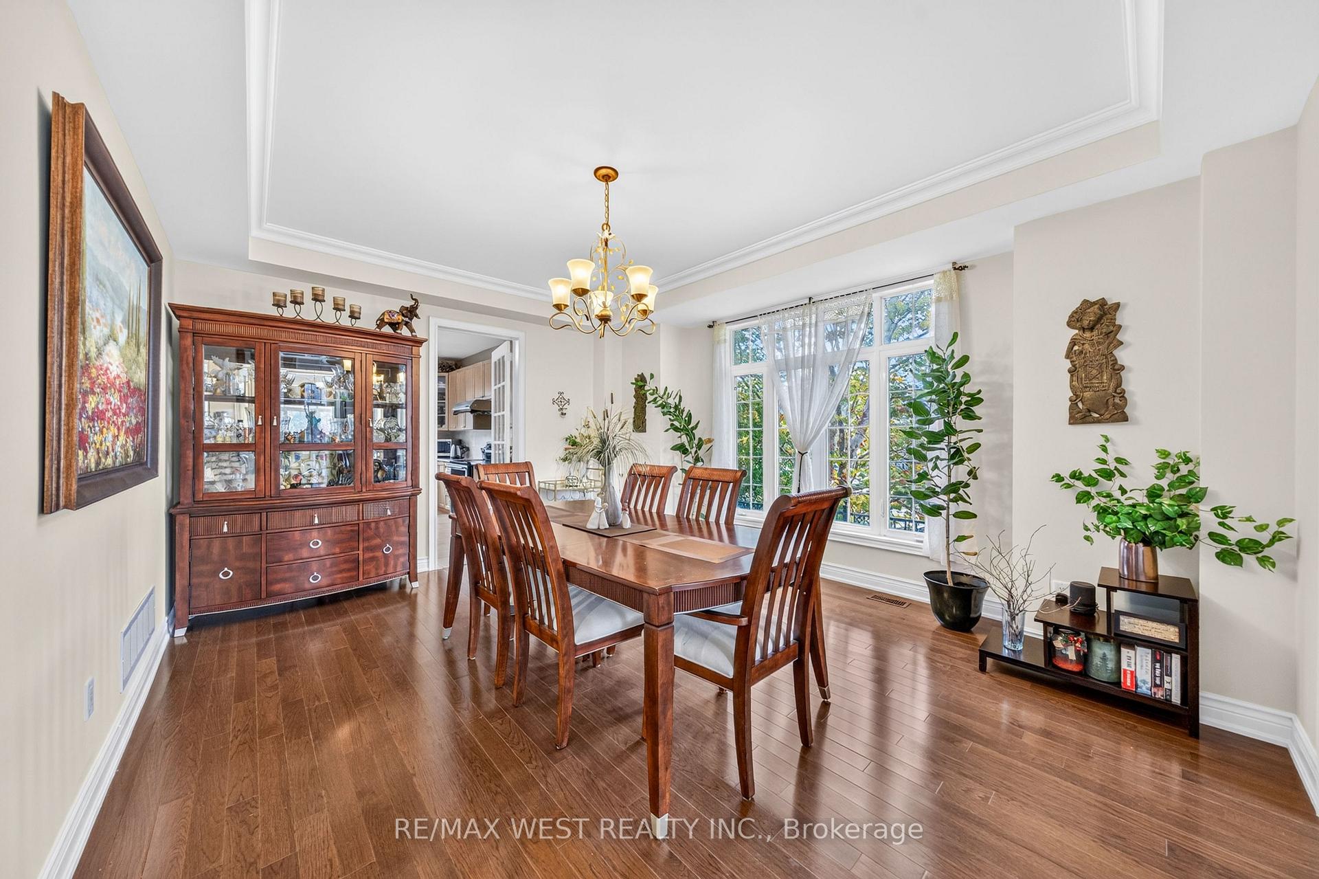 Photo 4 of 8 Calvados Crescent, Brampton, Vales of Castlemore North — HOMEH
