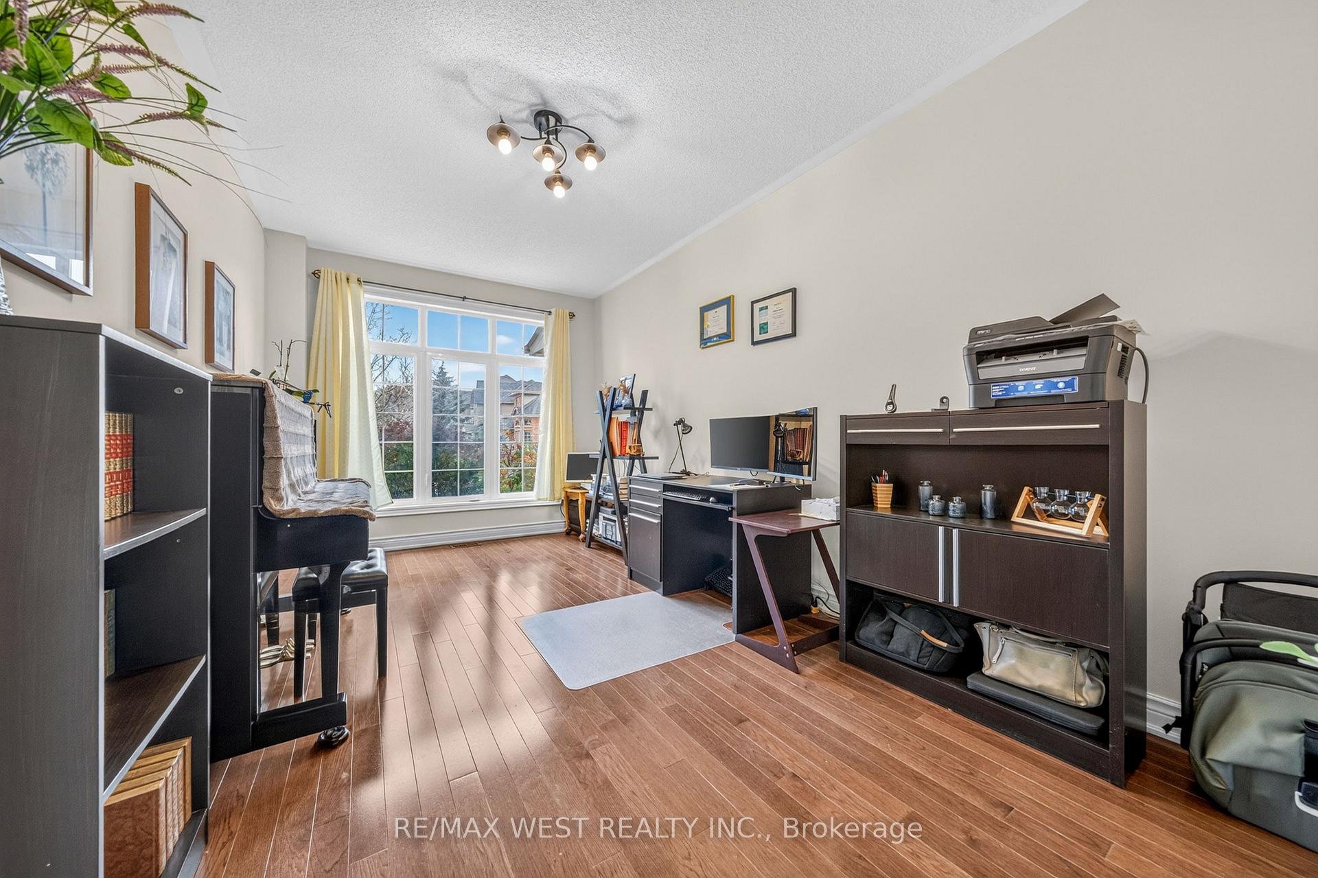Photo 8 of 8 Calvados Crescent, Brampton, Vales of Castlemore North — HOMEH