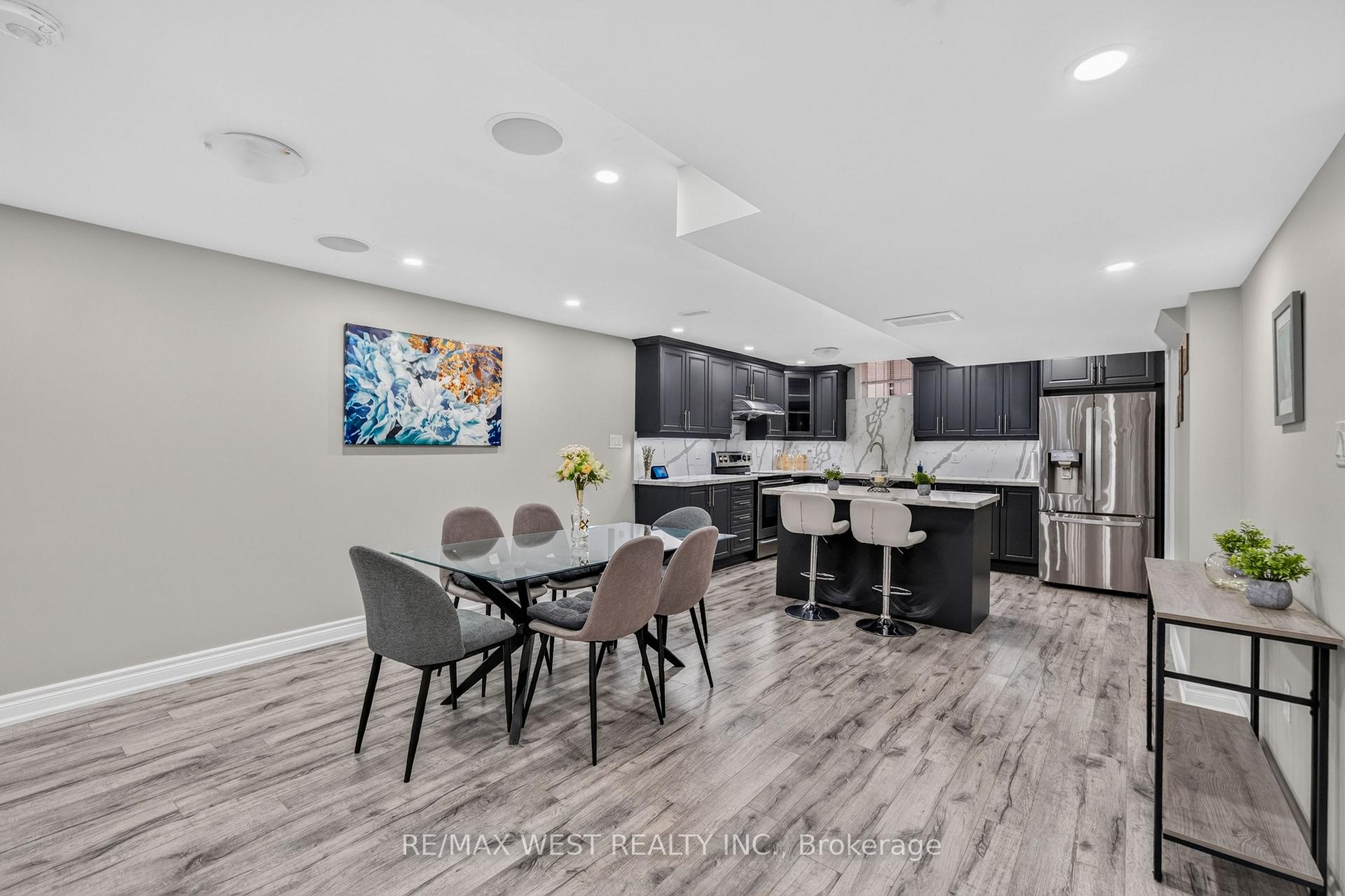 Photo 15 of 8 Calvados Crescent, Brampton, Vales of Castlemore North — HOMEH