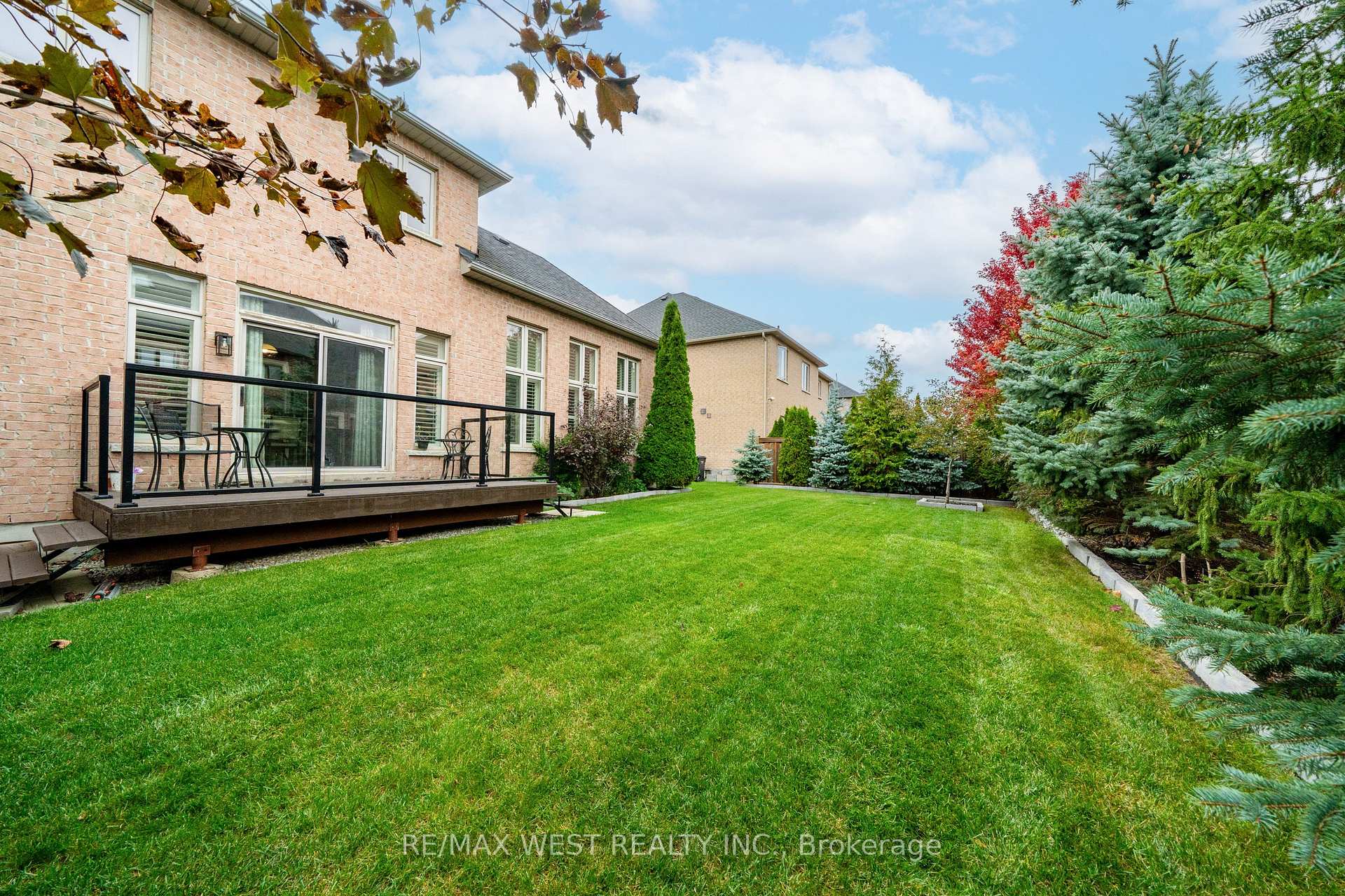 Photo 21 of 8 Calvados Crescent, Brampton, Vales of Castlemore North — HOMEH