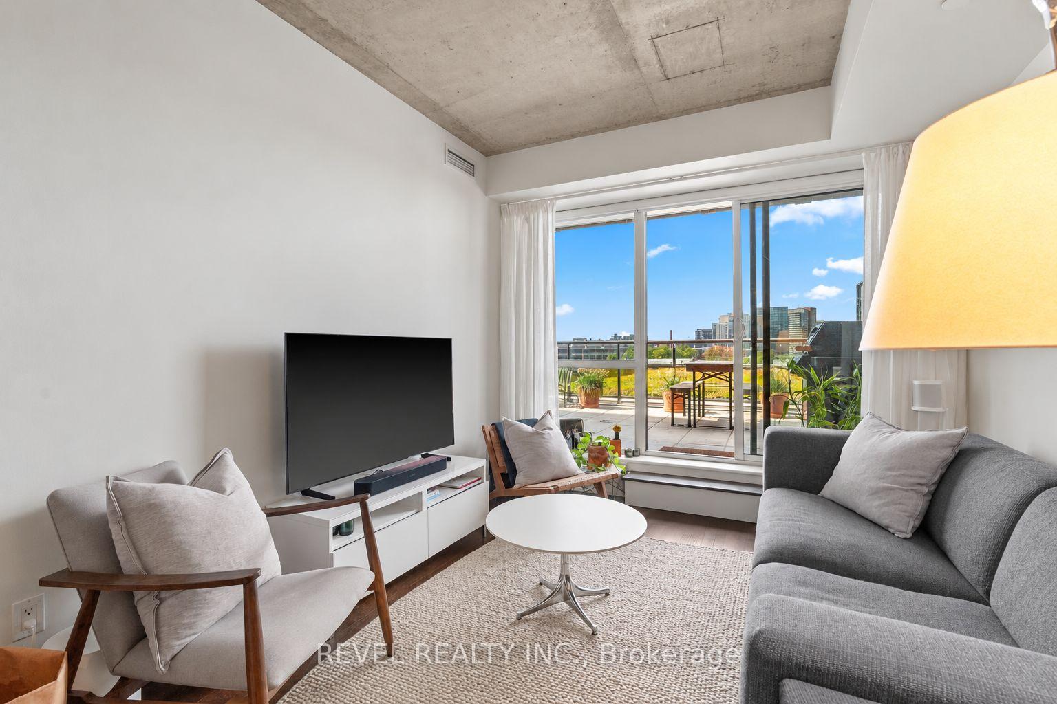 Photo 3 of Unit 529, 1030 King Street W, Toronto, Niagara — HOMEH
