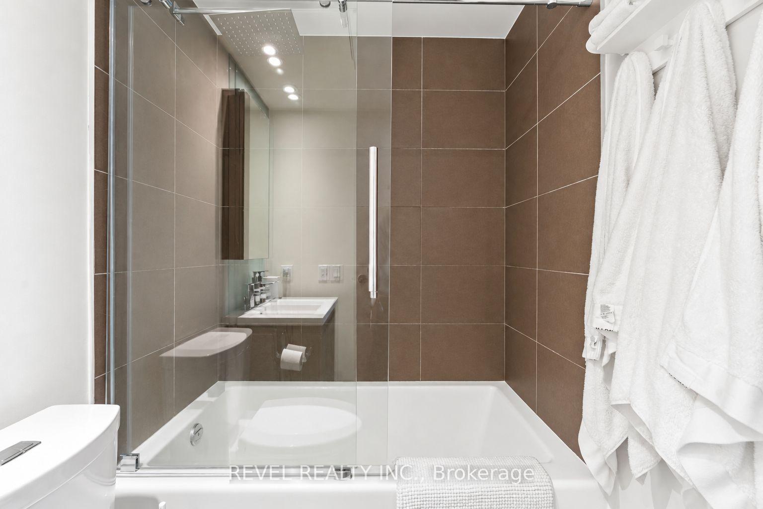 Photo 13 of Unit 529, 1030 King Street W, Toronto, Niagara — HOMEH