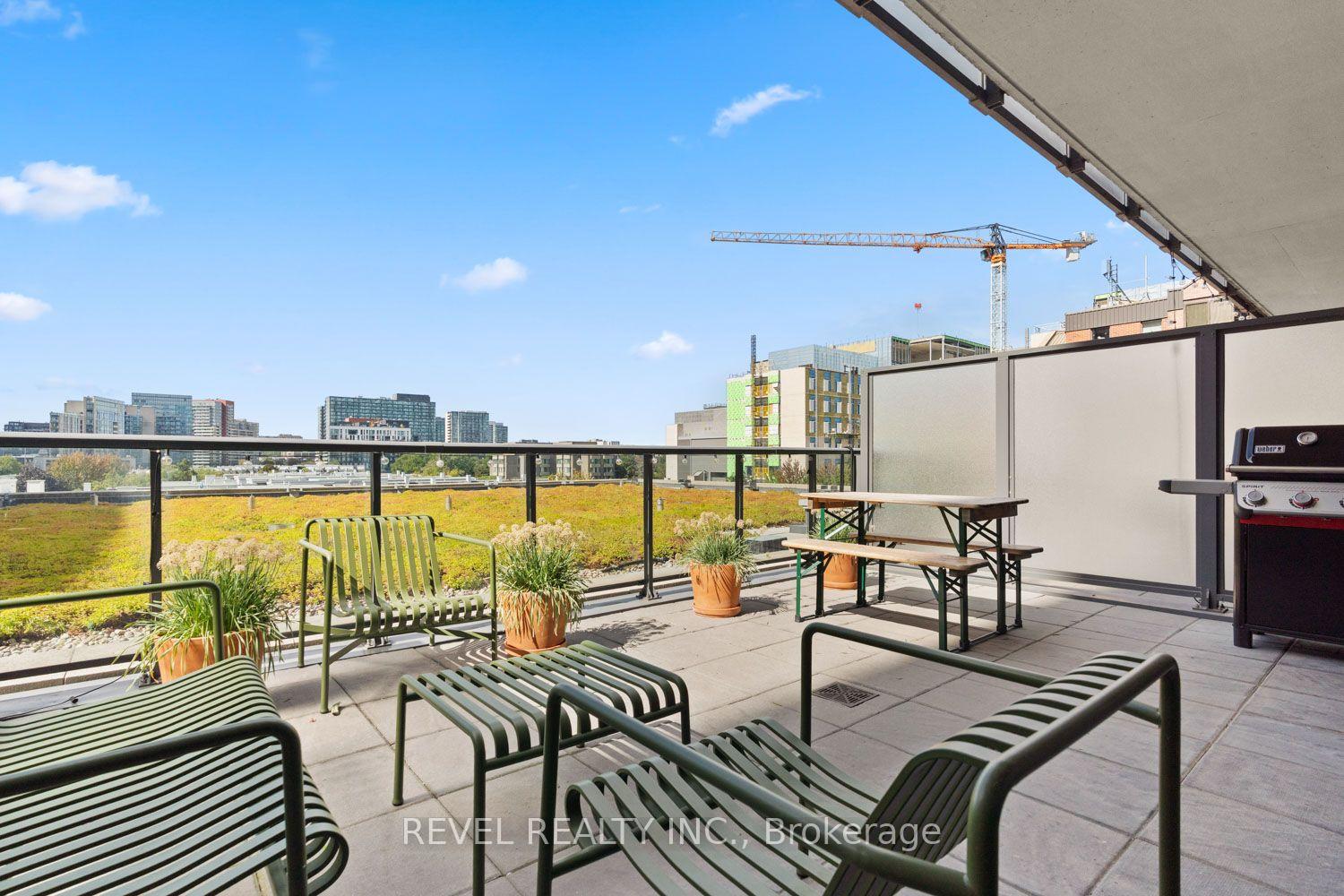 Photo of Unit 529, 1030 King Street W