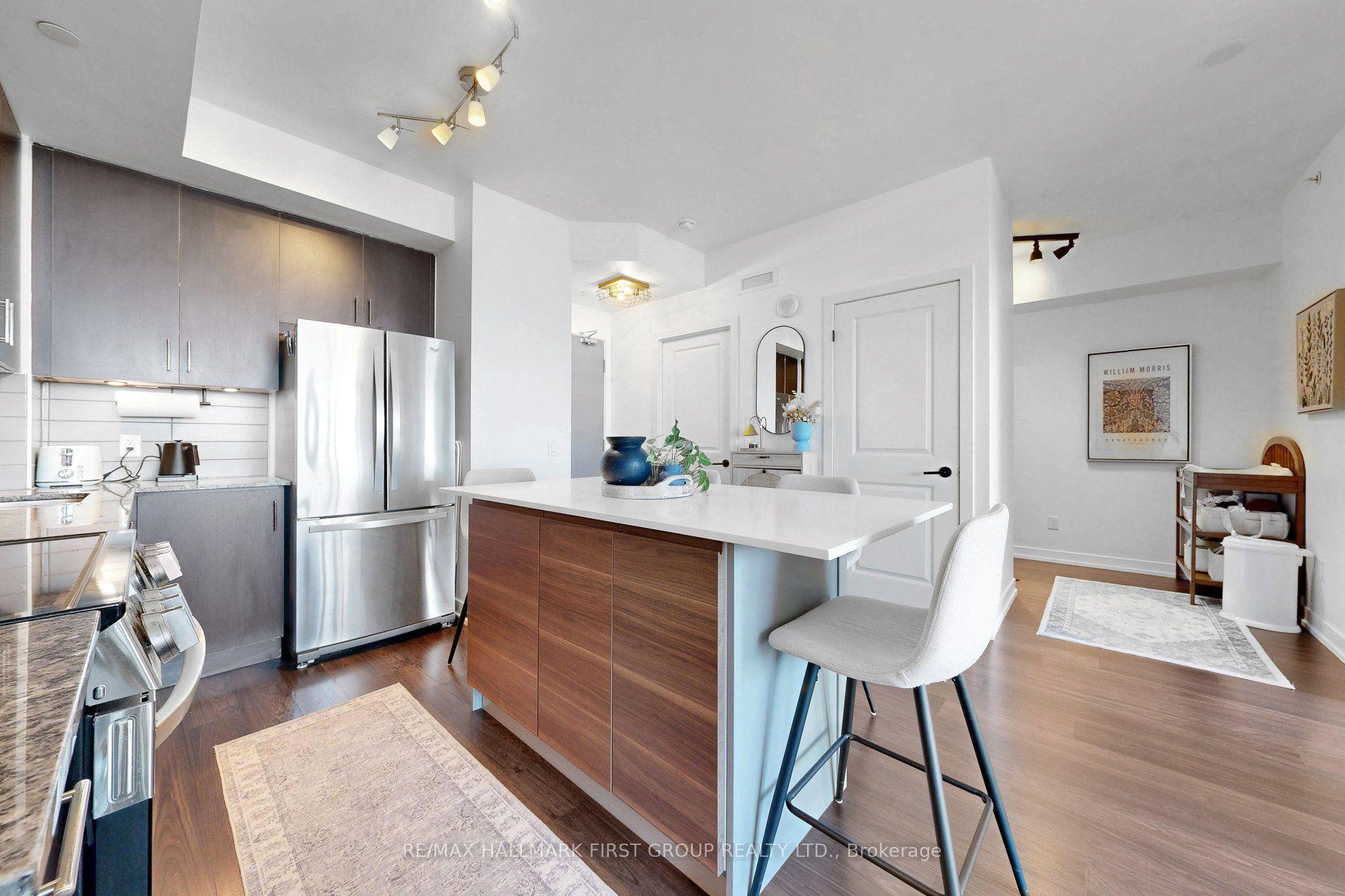 Photo 8 of Unit 505, 8 Fieldway Road, Etobicoke, Islington-City Centre West — HOMEH