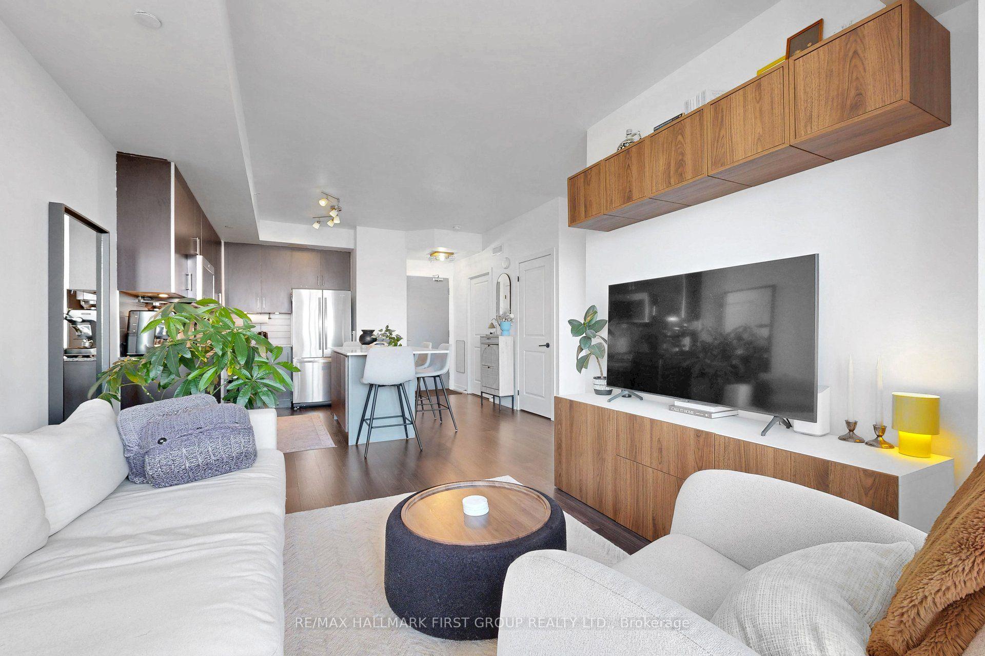 Photo 11 of Unit 505, 8 Fieldway Road, Etobicoke, Islington-City Centre West — HOMEH