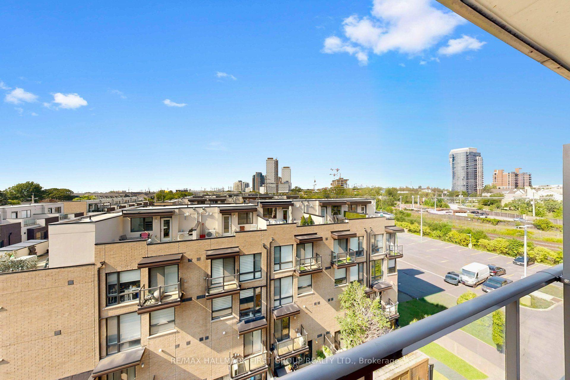 Photo 18 of Unit 505, 8 Fieldway Road, Etobicoke, Islington-City Centre West — HOMEH