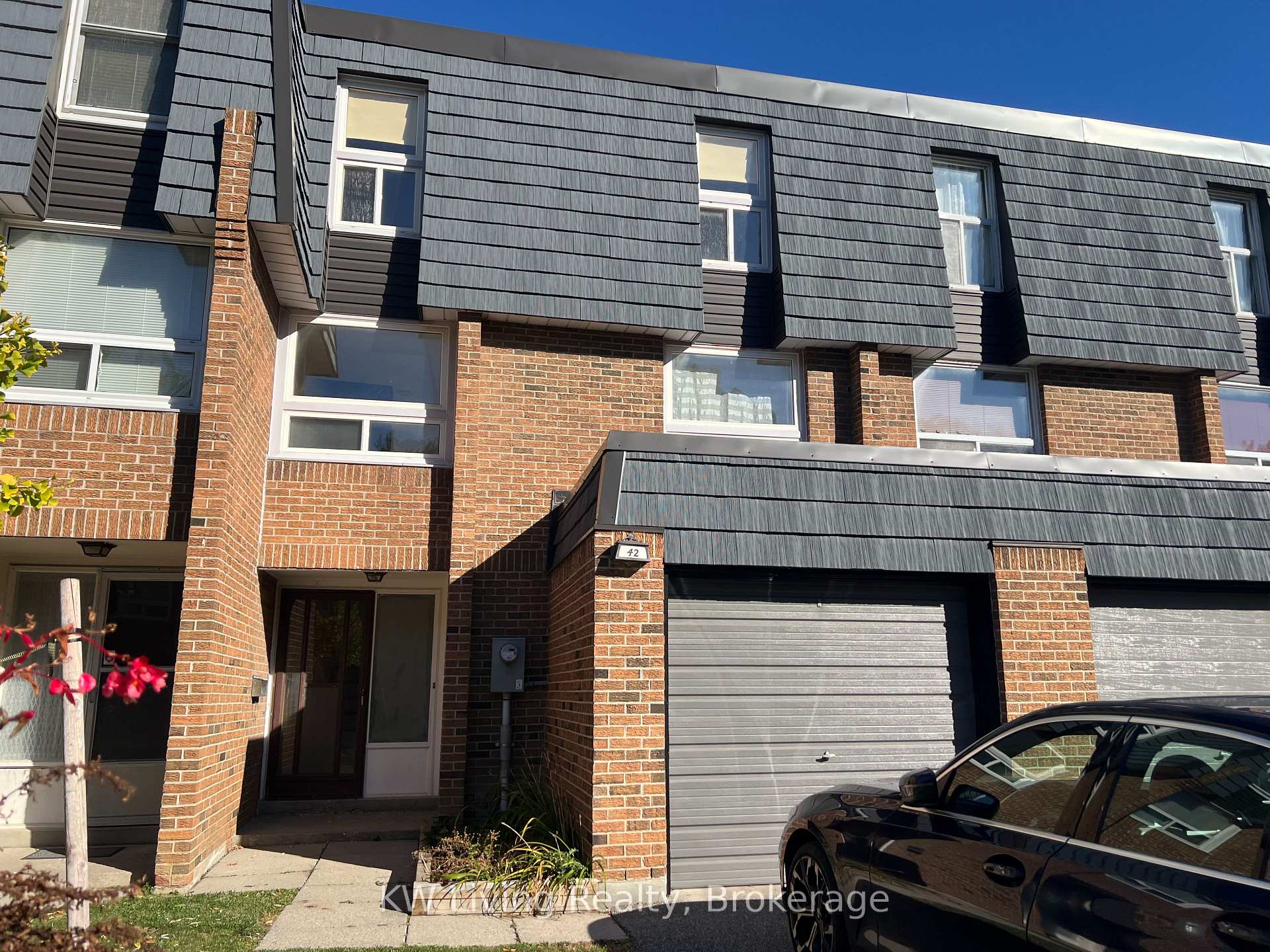 Photo of 42 Sego Royal Way