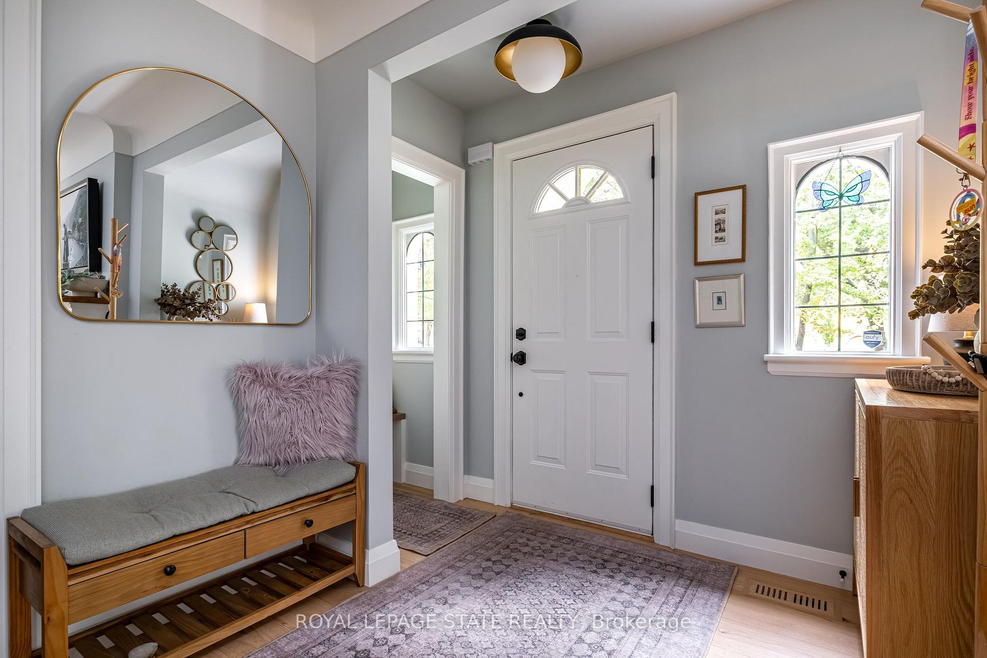 Photo 6 of 22 Parkview Row, Hamilton, Dundas — HOMEH