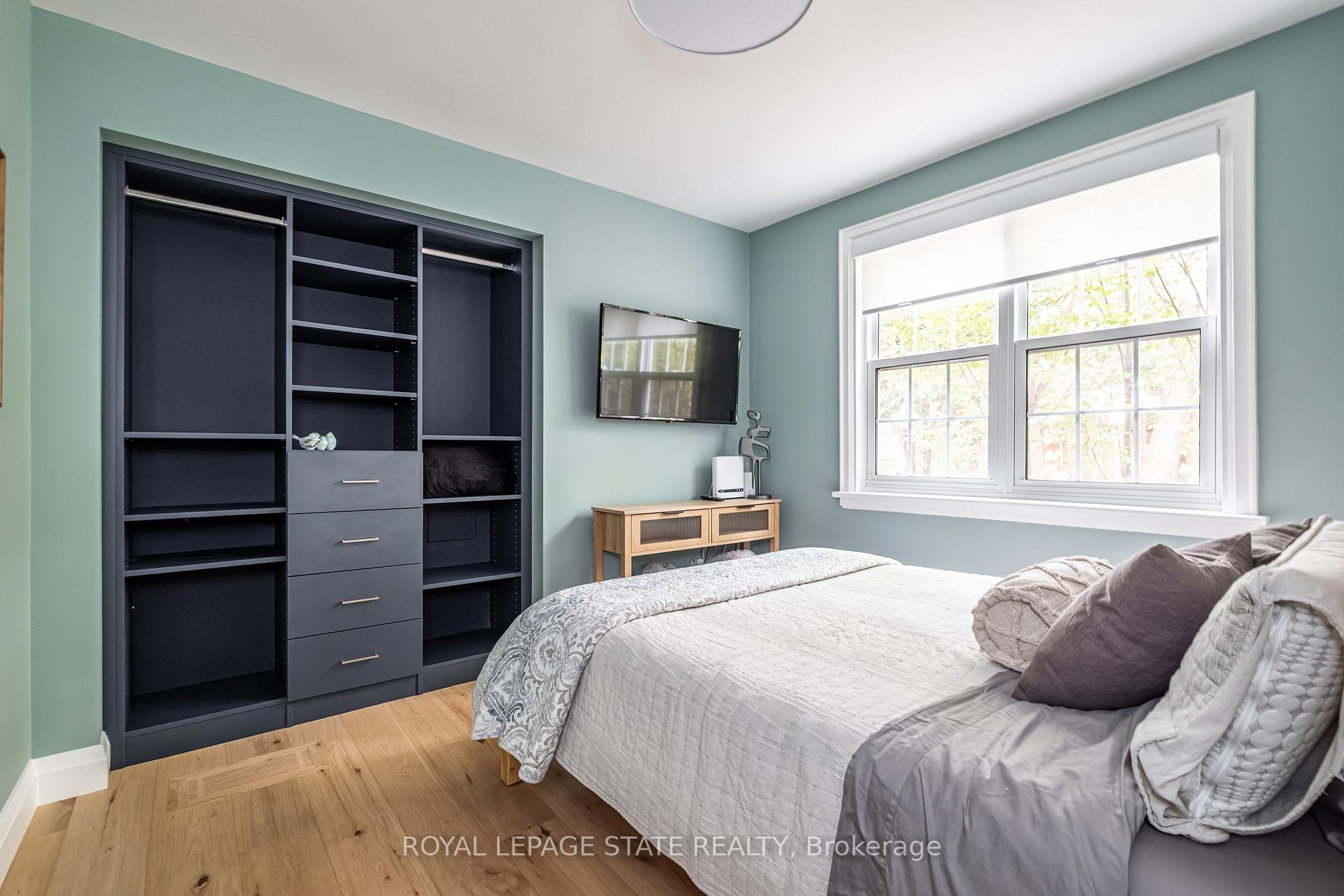 Photo 19 of 22 Parkview Row, Hamilton, Dundas — HOMEH