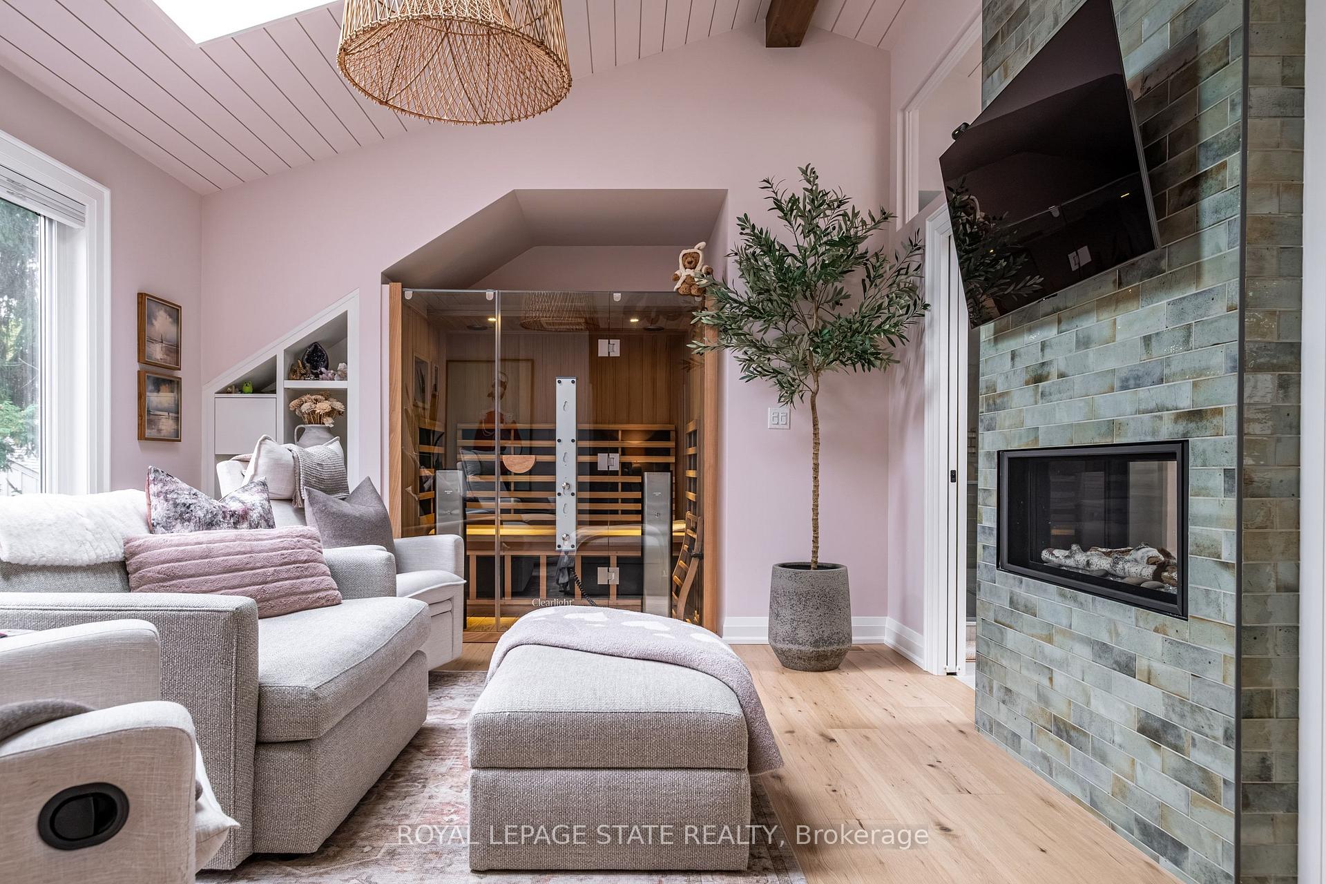 Photo 33 of 22 Parkview Row, Hamilton, Dundas — HOMEH