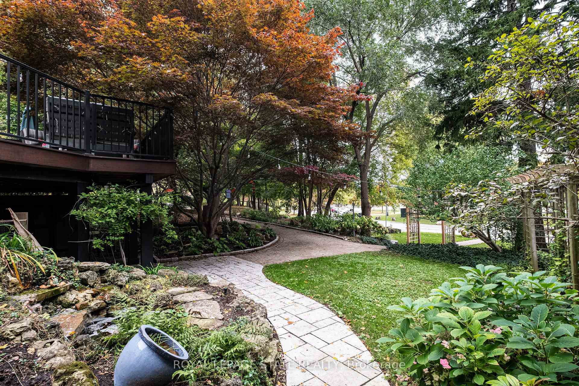Photo 46 of 22 Parkview Row, Hamilton, Dundas — HOMEH
