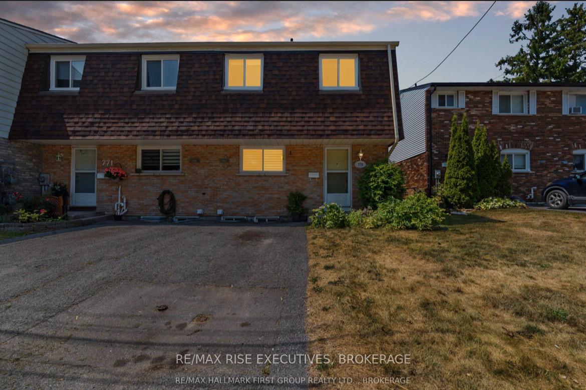 Photo 2 of Unit 175, 773 Ashwood Drive, Kingston, South of Taylor-Kidd Blvd — HOMEH