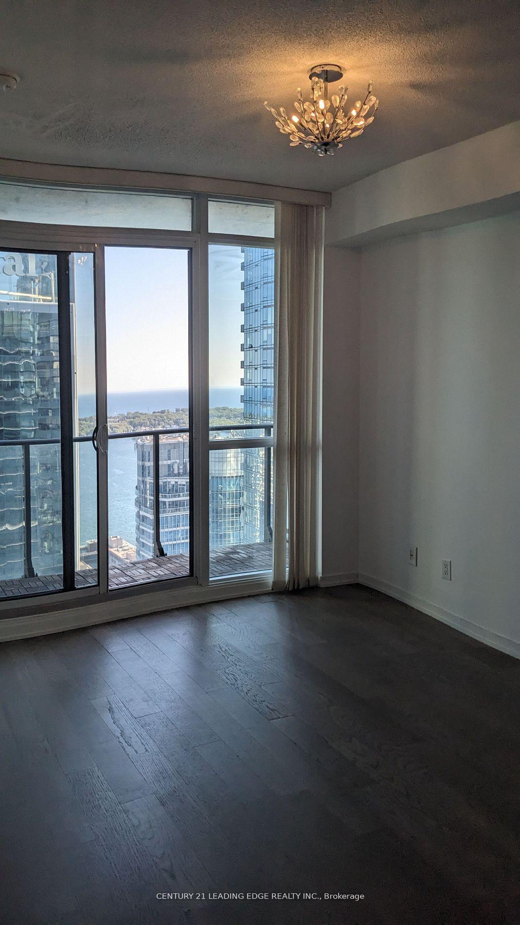 Photo 5 of Unit 4108, 55 Bremner Boulevard, Toronto, Waterfront Communities — HOMEH