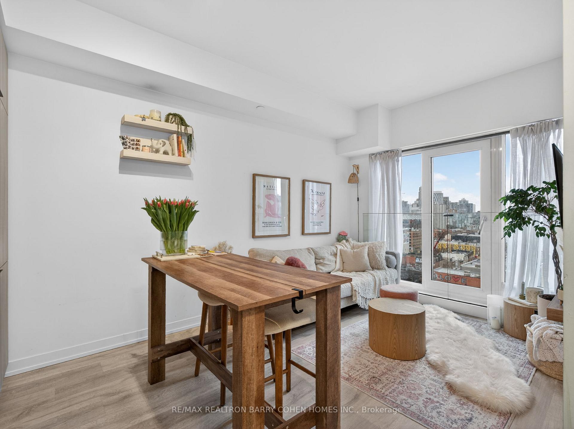 Photo 5 of Unit PH3, 2 Augusta Avenue, Toronto, Waterfront Communities — HOMEH