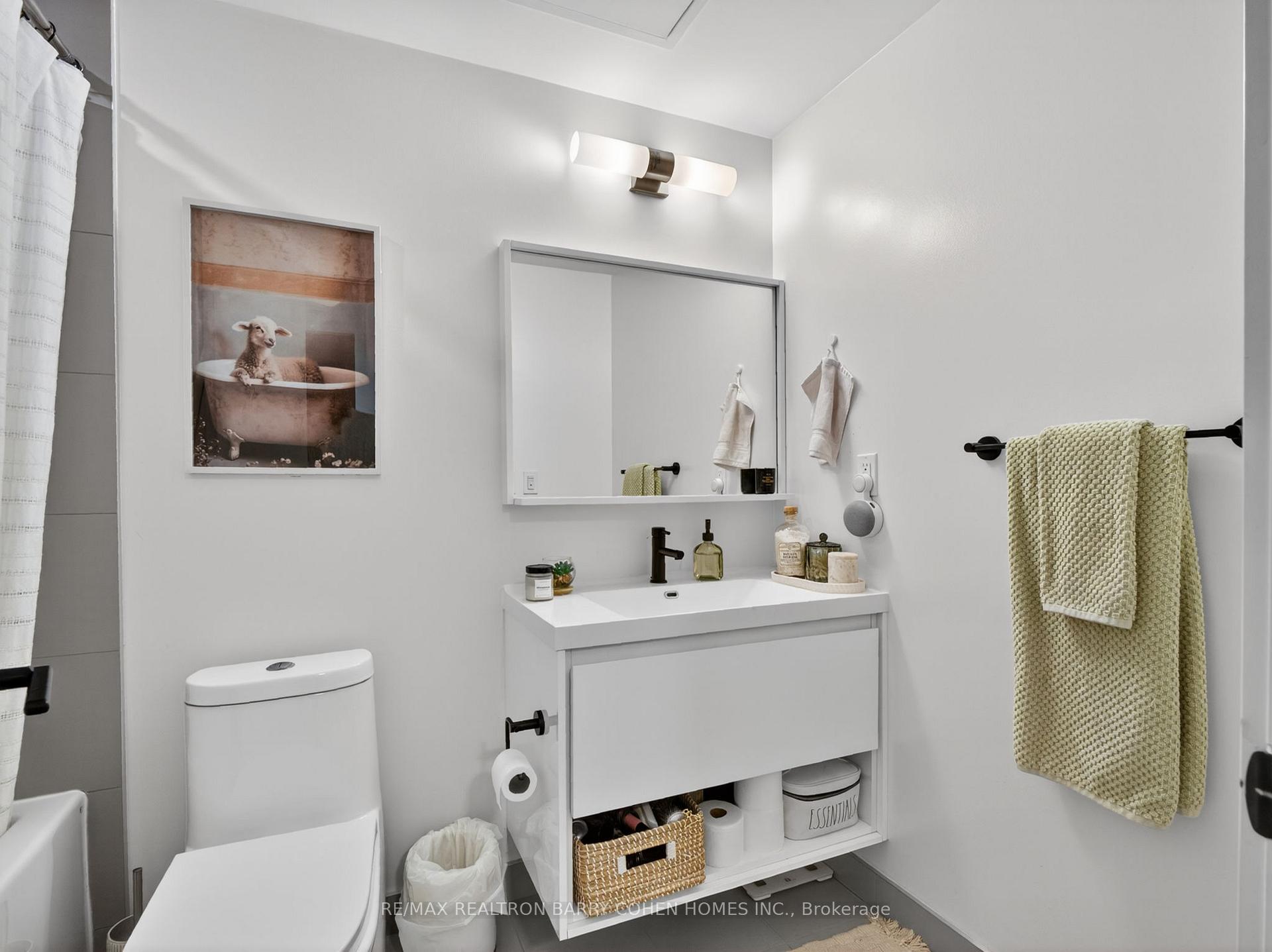 Photo 16 of Unit PH3, 2 Augusta Avenue, Toronto, Waterfront Communities — HOMEH