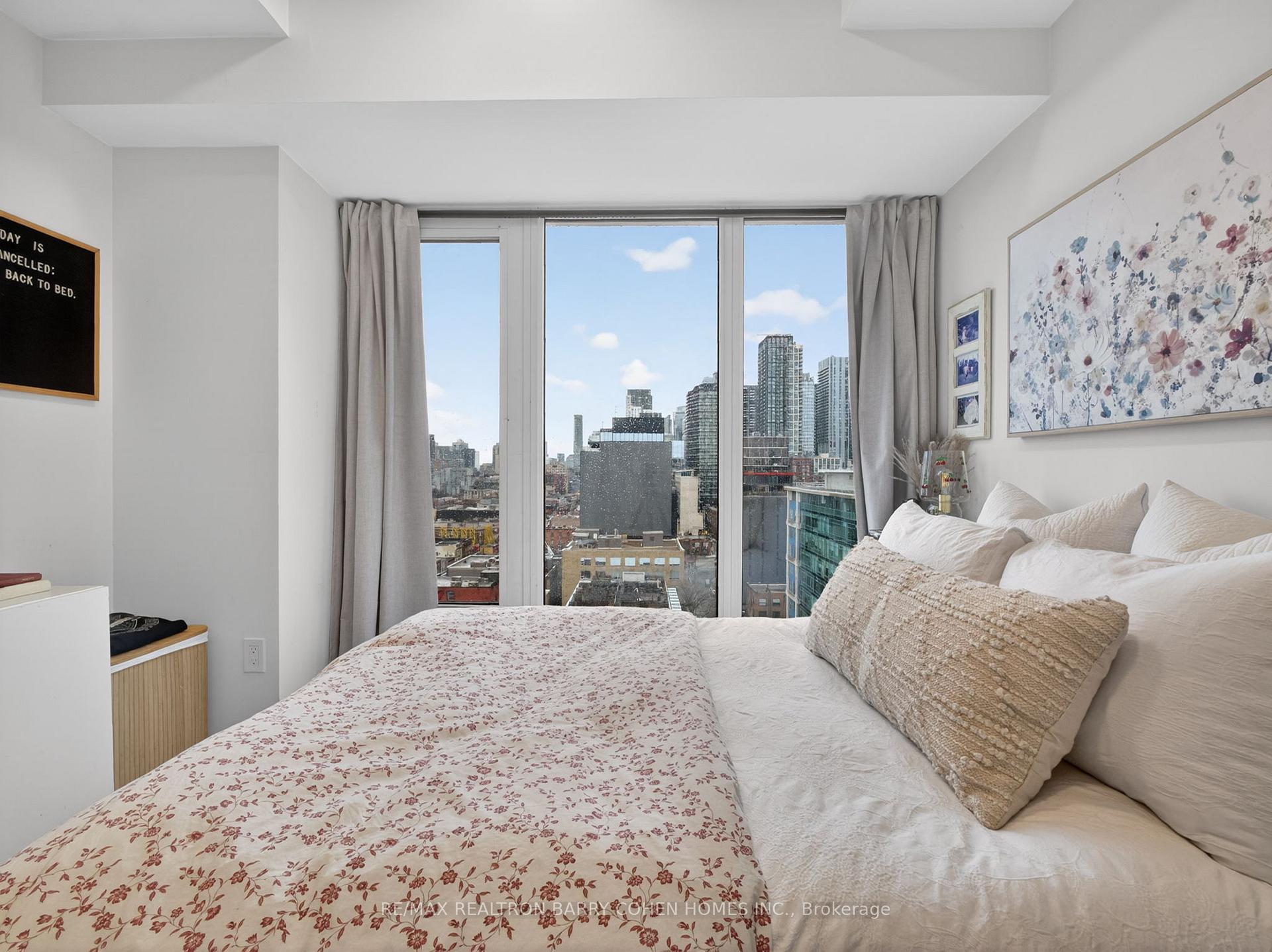 Photo 20 of Unit PH3, 2 Augusta Avenue, Toronto, Waterfront Communities — HOMEH