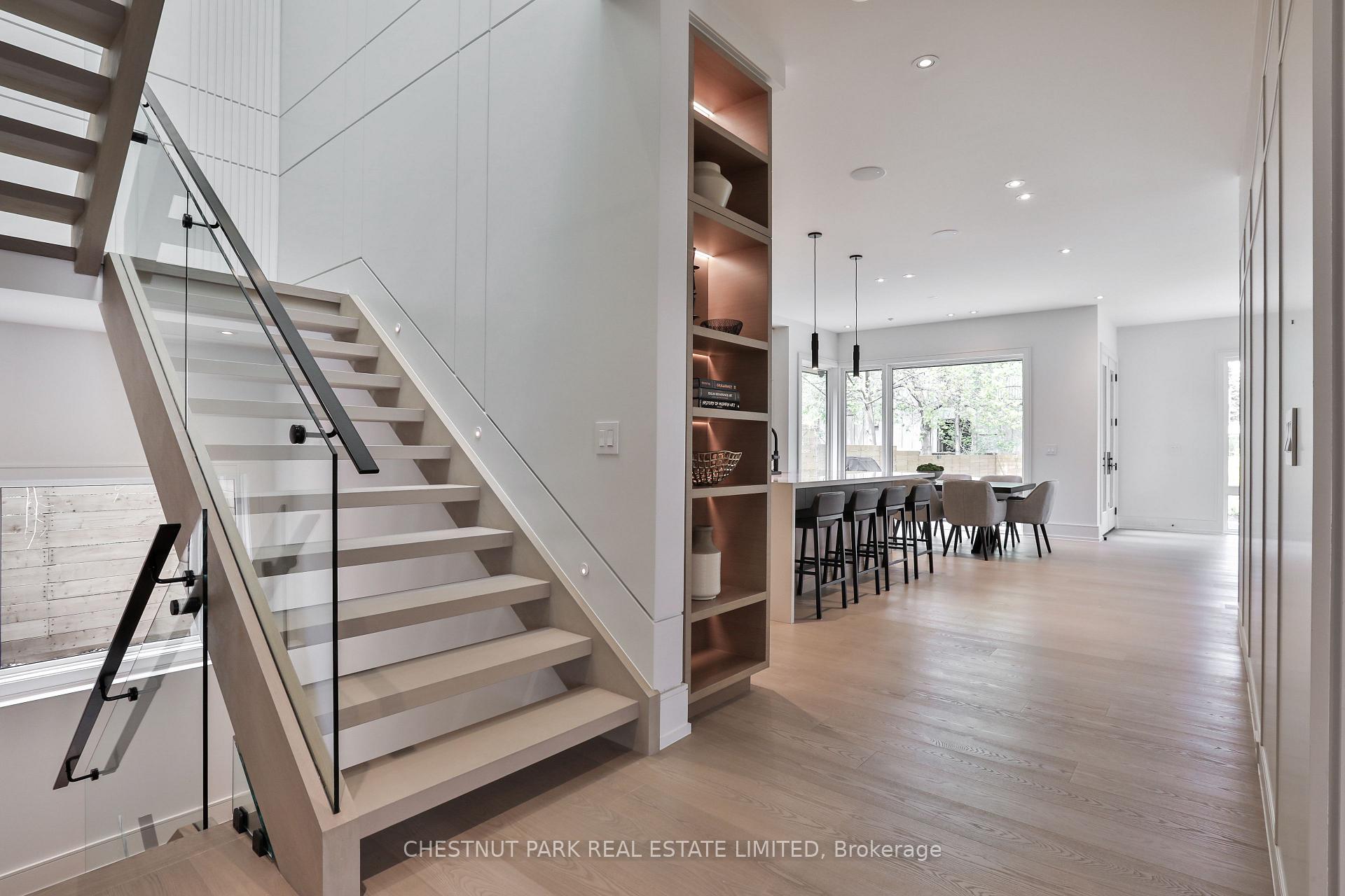 Photo 8 of 2 Marchwood Drive, North York, Lansing-Westgate — HOMEH