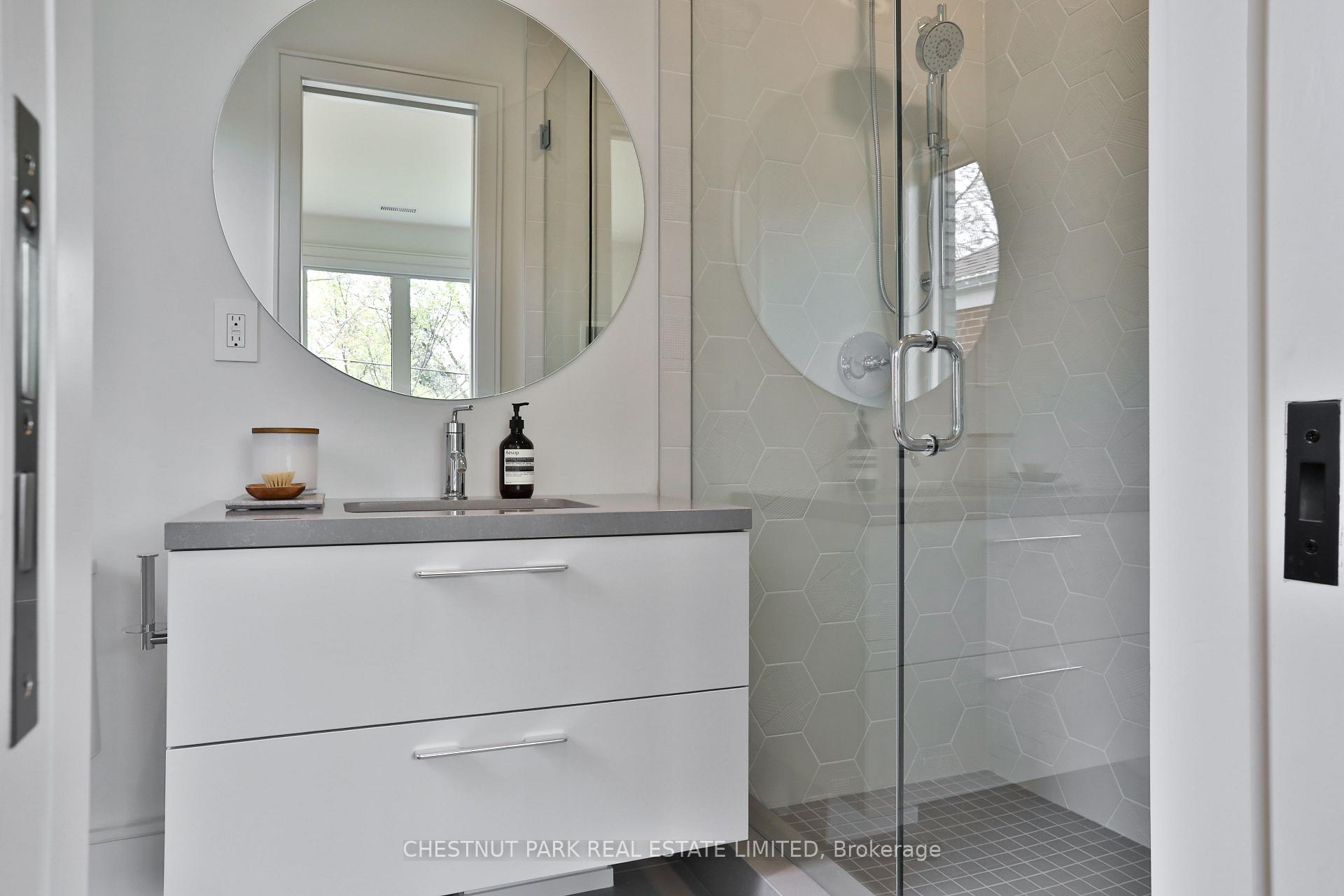 Photo 40 of 2 Marchwood Drive, North York, Lansing-Westgate — HOMEH