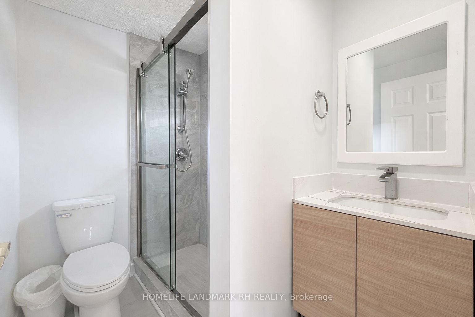 Photo 9 of Unit A, 46 Glen Cameron Road, Markham, Thornhill — HOMEH