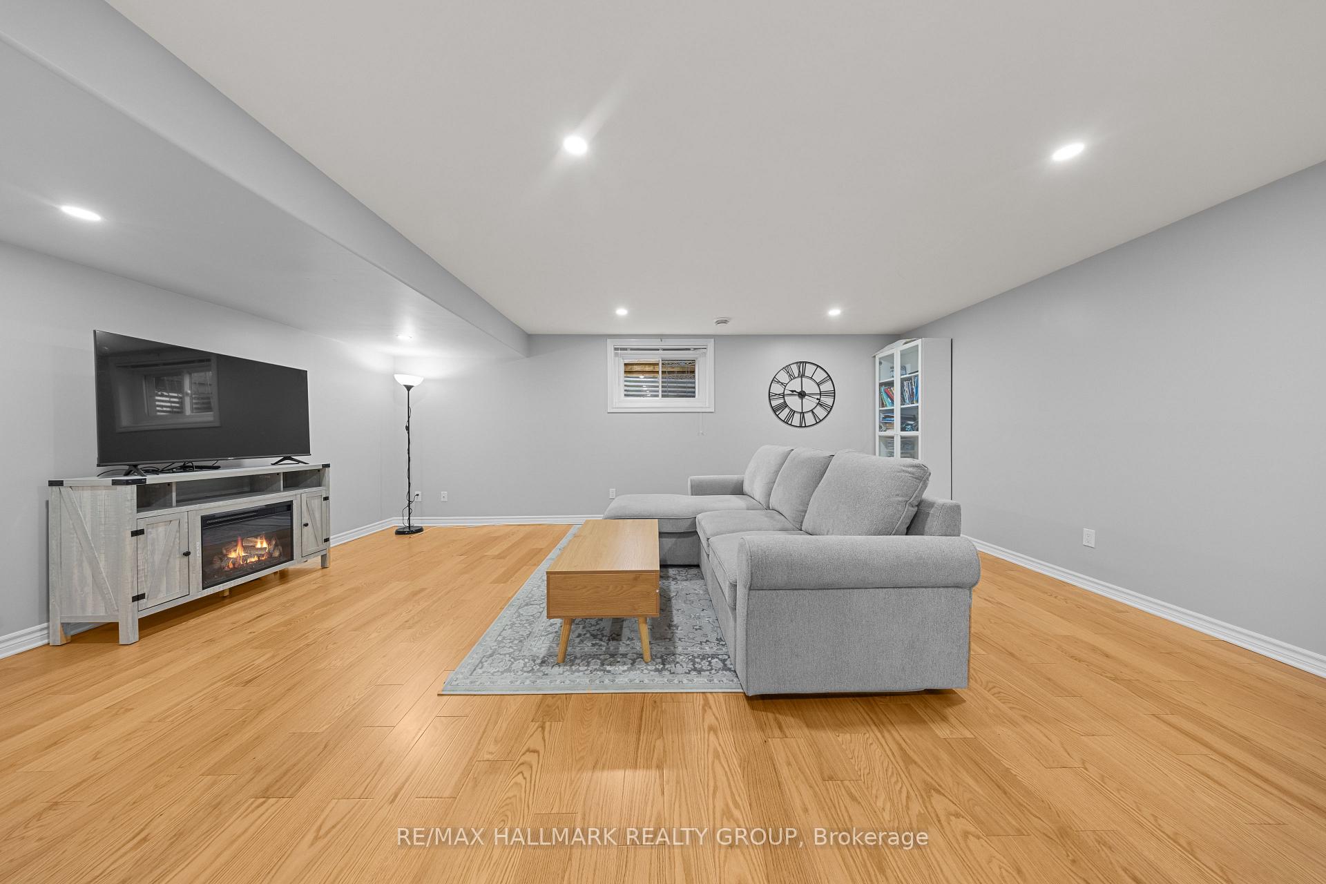 Photo 33 of 28 Dr Gordon Crescent, North Grenville, Kemptville — HOMEH