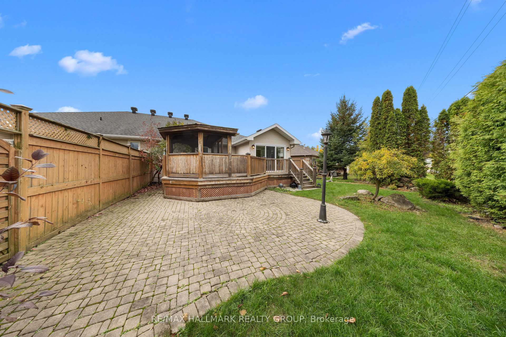 Photo 43 of 28 Dr Gordon Crescent, North Grenville, Kemptville — HOMEH