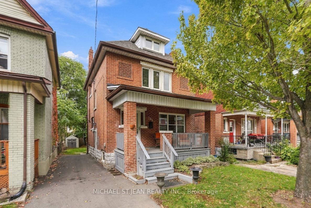 Photo 2 of 105 Balmoral Avenue N, Hamilton, Crown Point — HOMEH