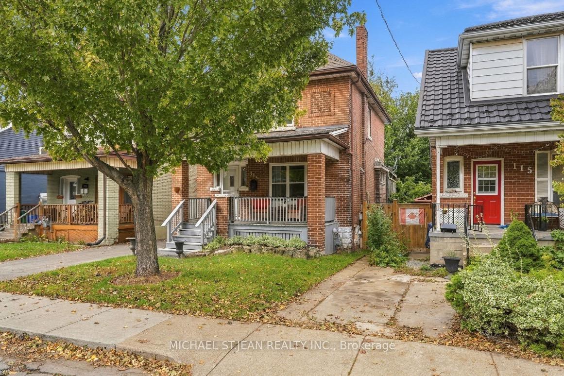 Photo 4 of 105 Balmoral Avenue N, Hamilton, Crown Point — HOMEH