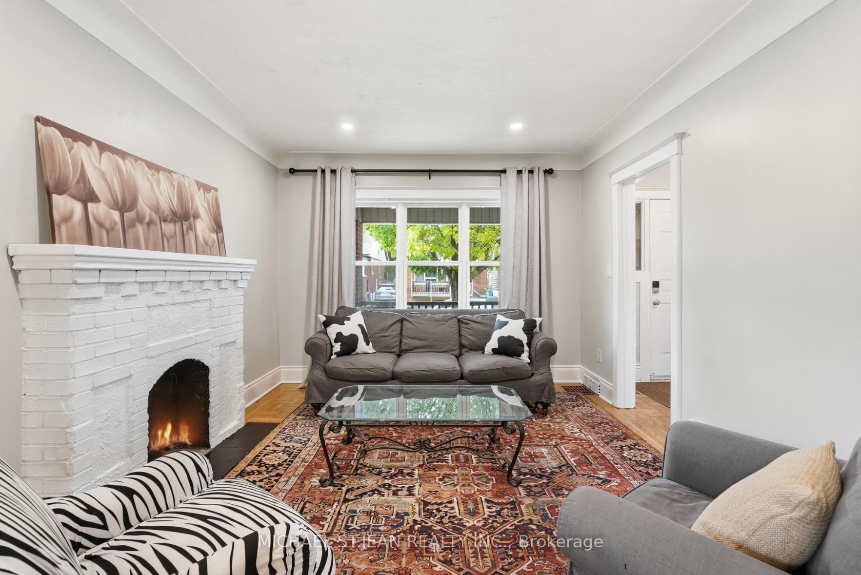 Photo 11 of 105 Balmoral Avenue N, Hamilton, Crown Point — HOMEH