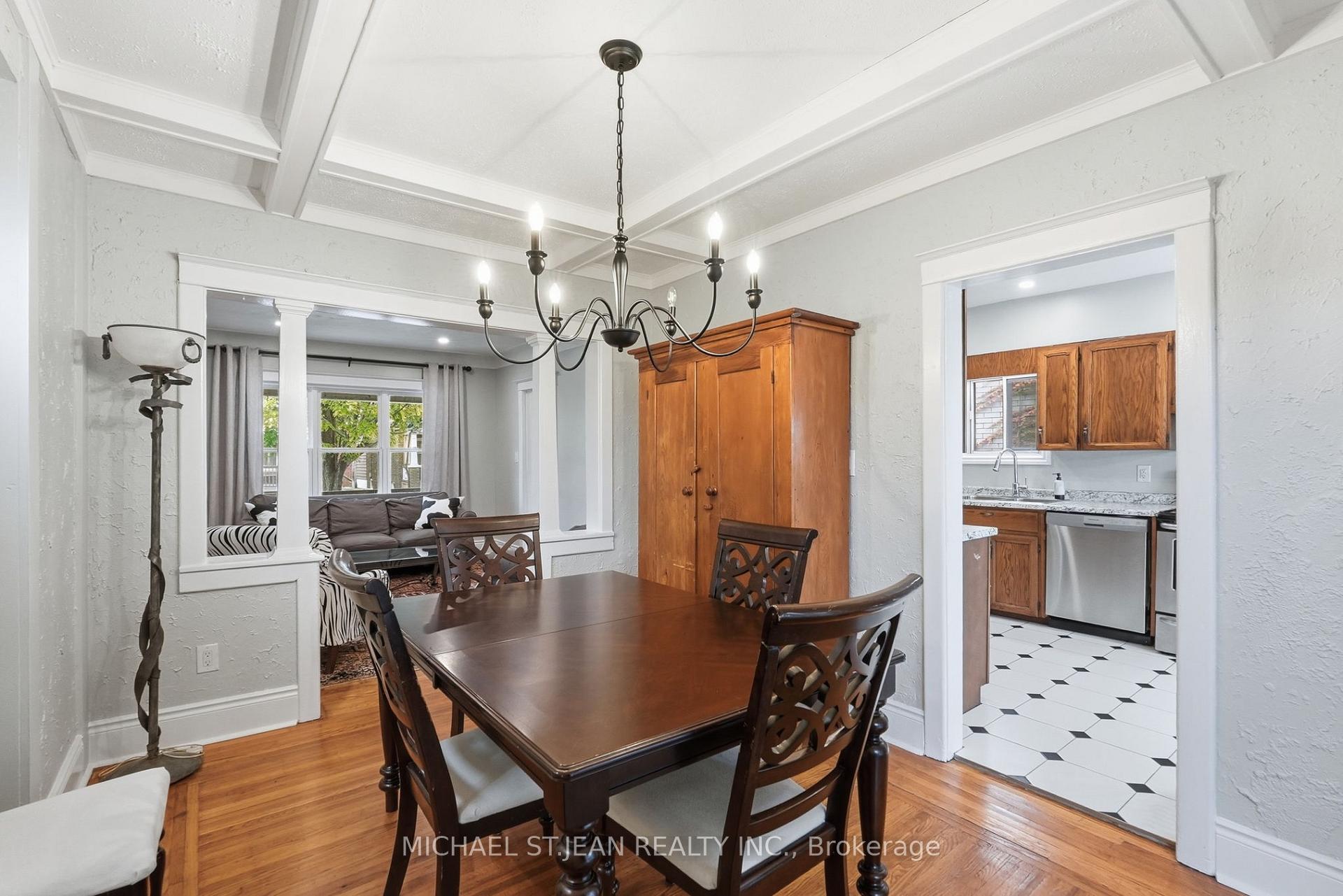 Photo 22 of 105 Balmoral Avenue N, Hamilton, Crown Point — HOMEH