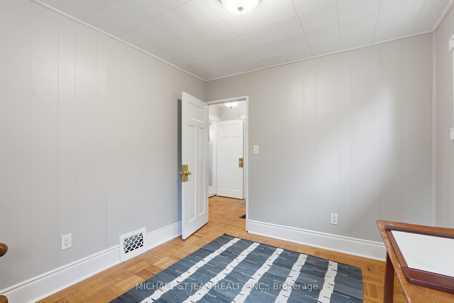 Photo 28 of 105 Balmoral Avenue N, Hamilton, Crown Point — HOMEH