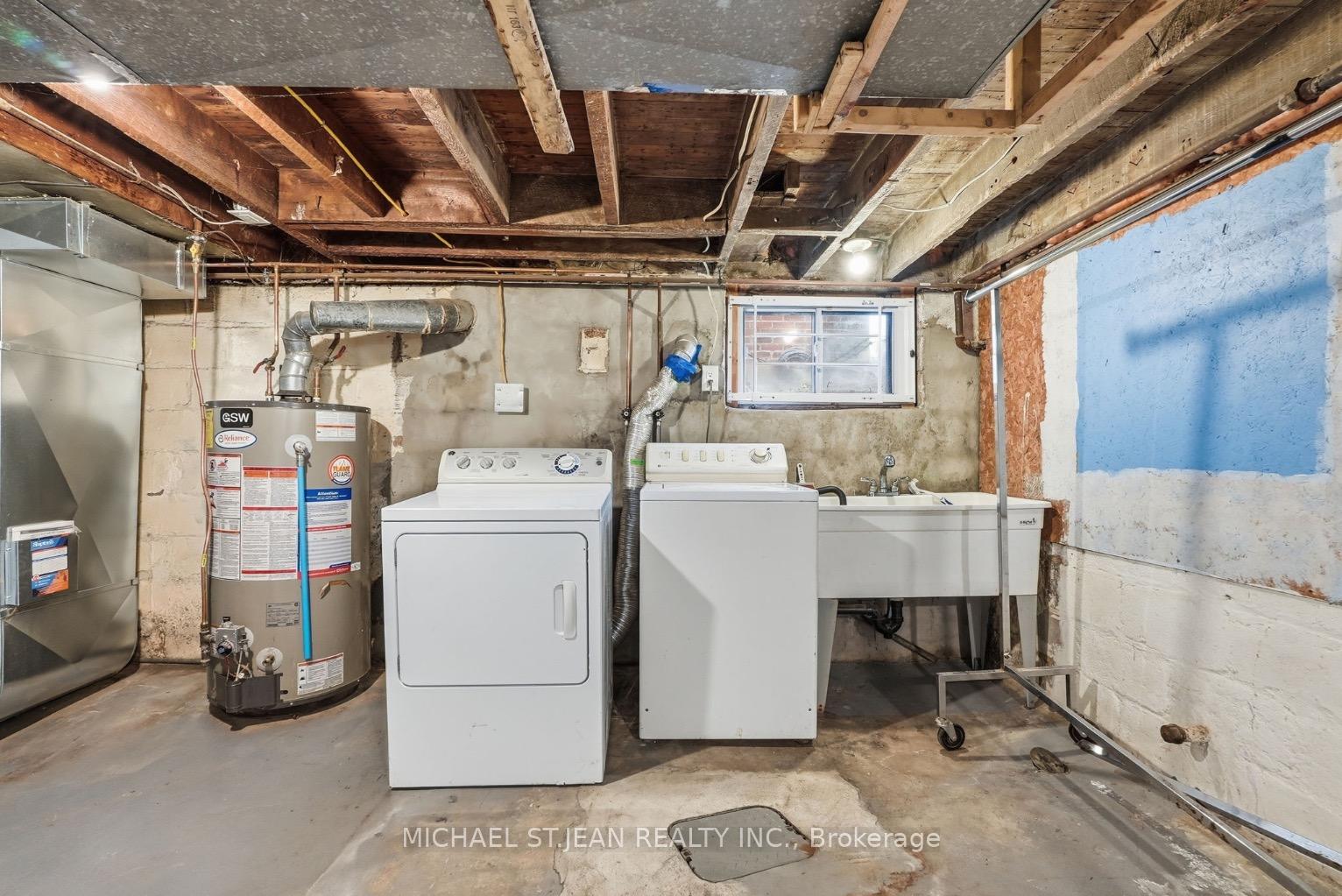Photo 36 of 105 Balmoral Avenue N, Hamilton, Crown Point — HOMEH