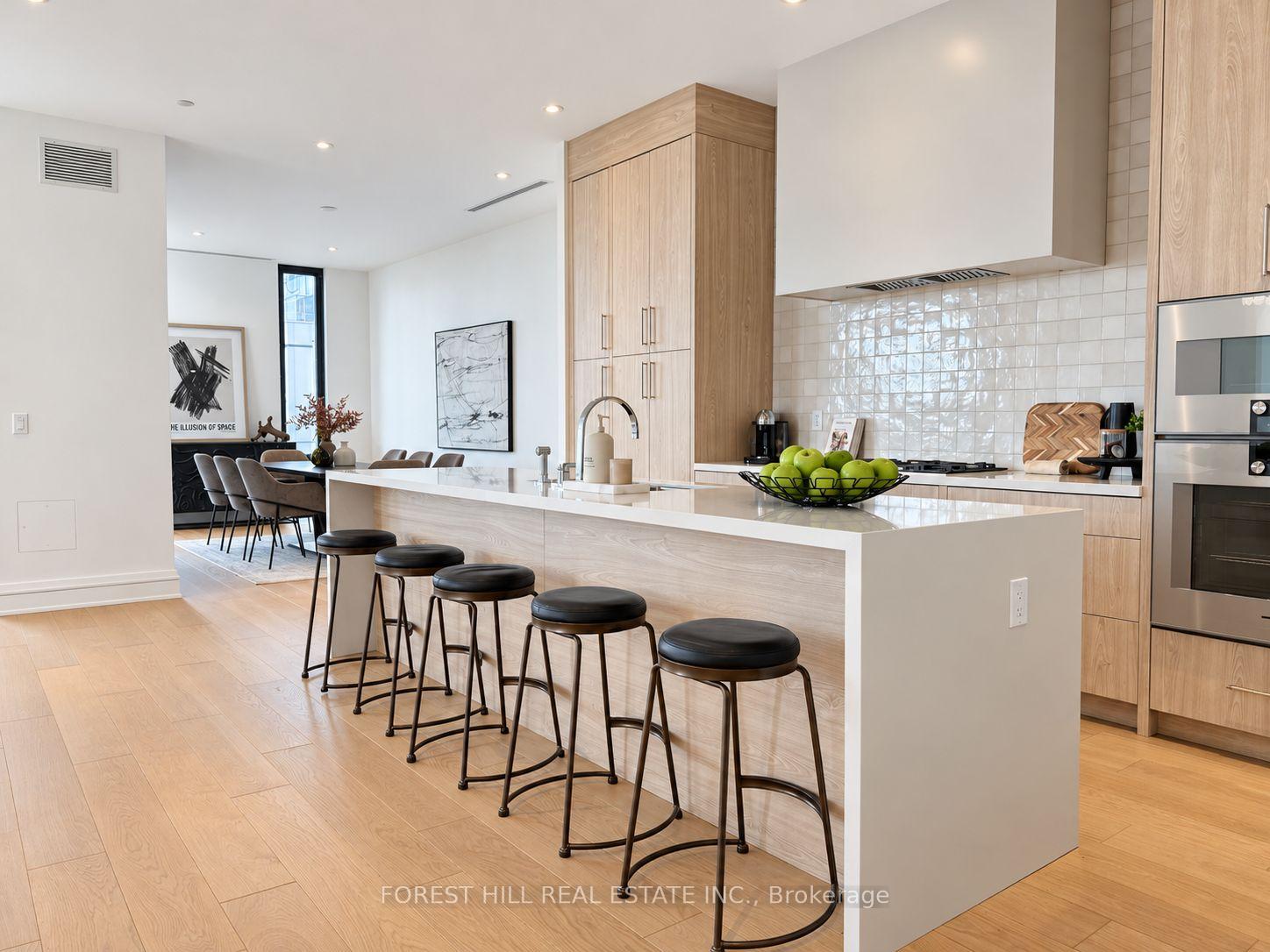 Photo 13 of Unit 6A, 2010 Bathurst Street, Toronto, Humewood-Cedarvale — HOMEH