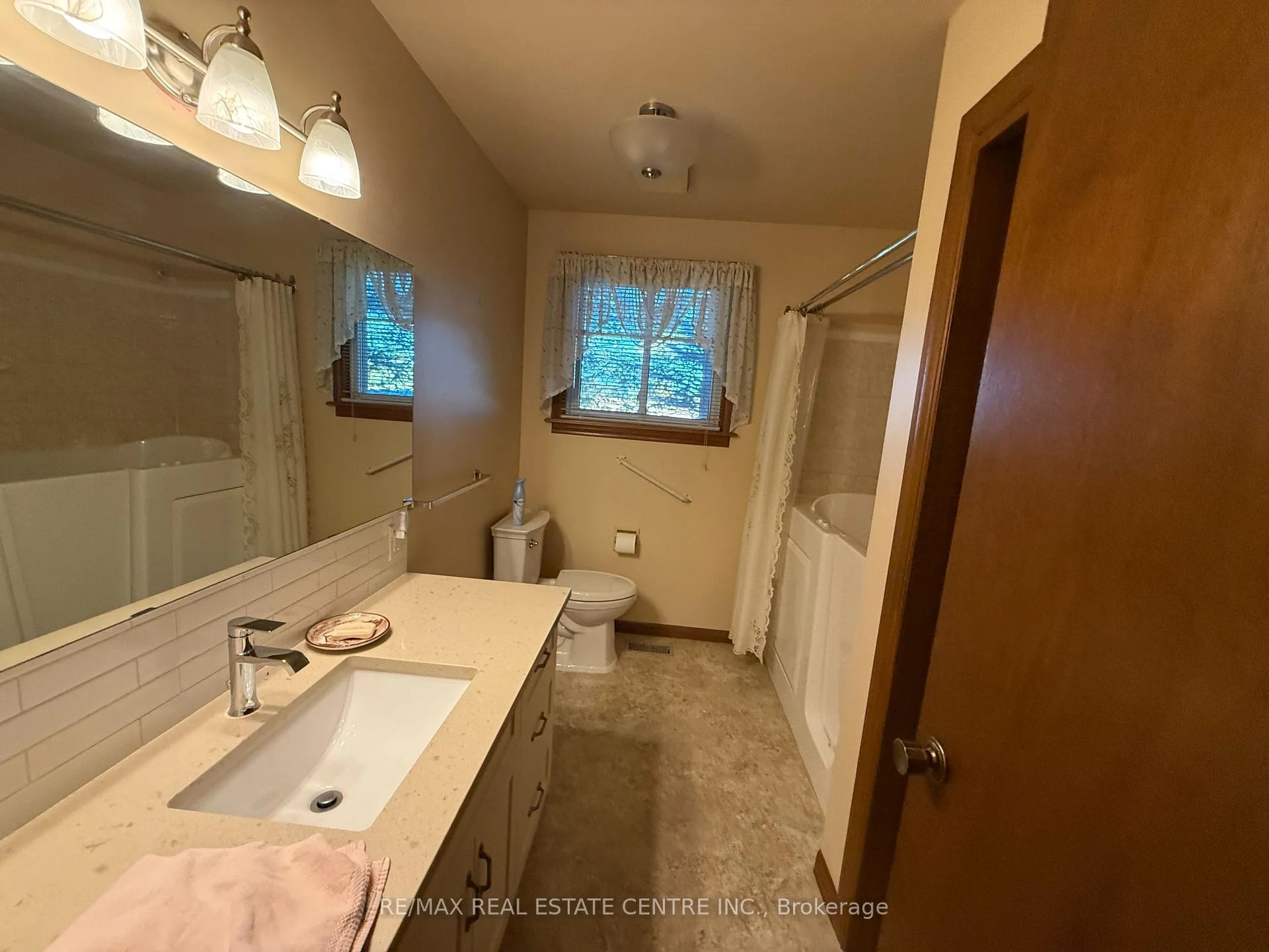 Photo 13 of 7745 Eastview Road, Guelph/Eramosa, Rural Guelph/Eramosa East — HOMEH