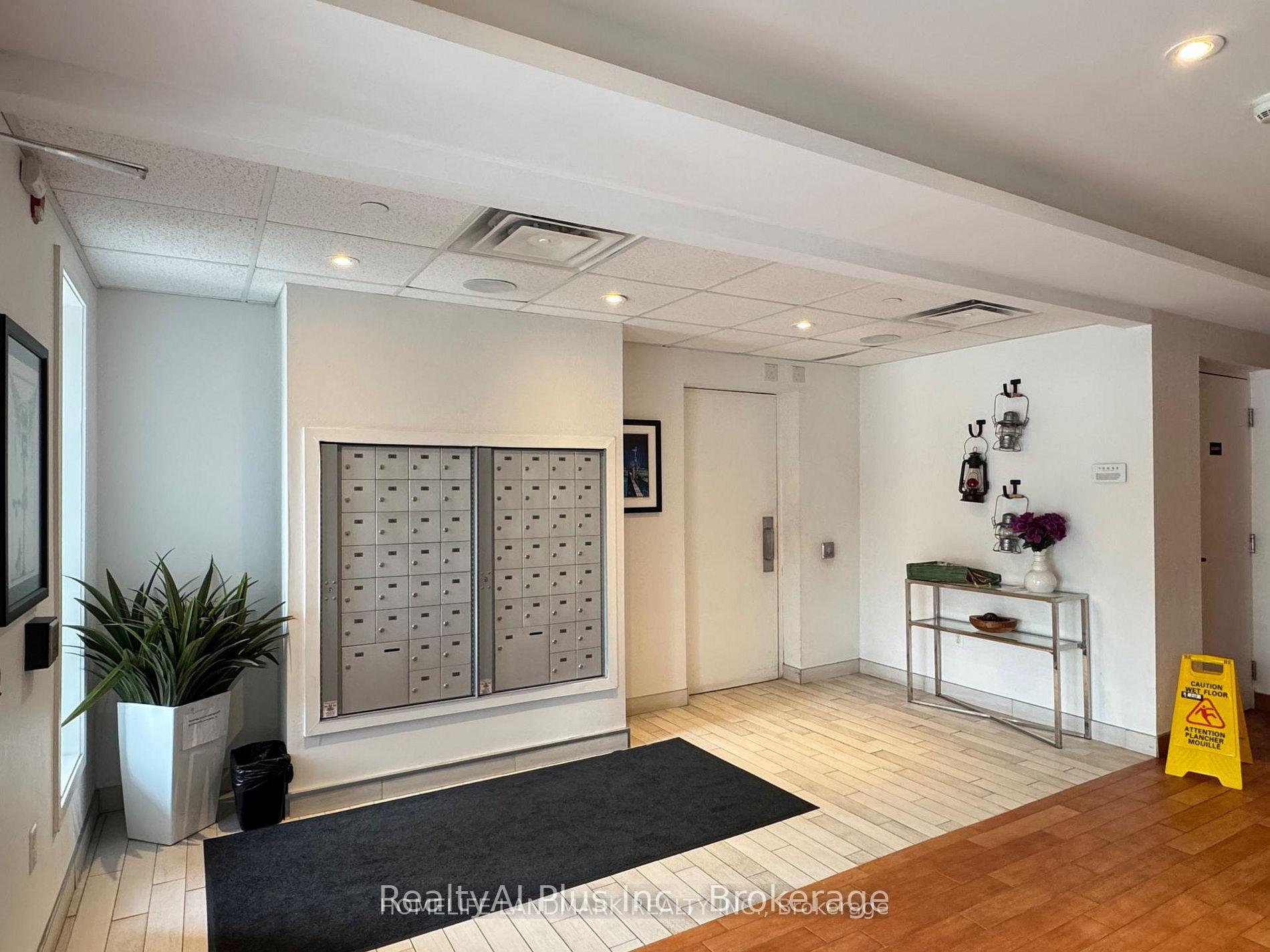Photo 2 of Unit 404, 100 Dean Avenue, Barrie, Painswick South — HOMEH