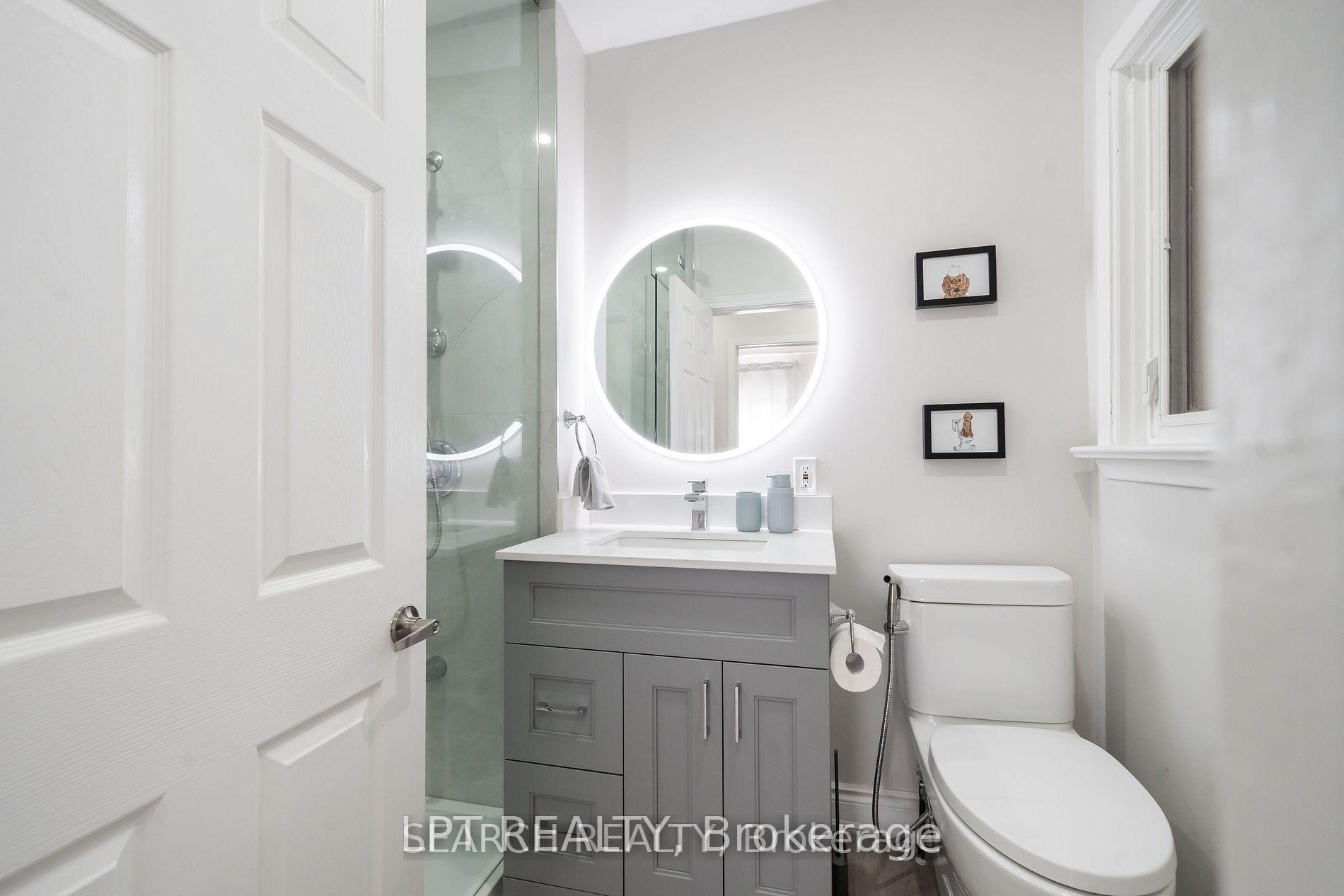 Photo 16 of 1079 Deta Road, Mississauga, Lakeview — HOMEH