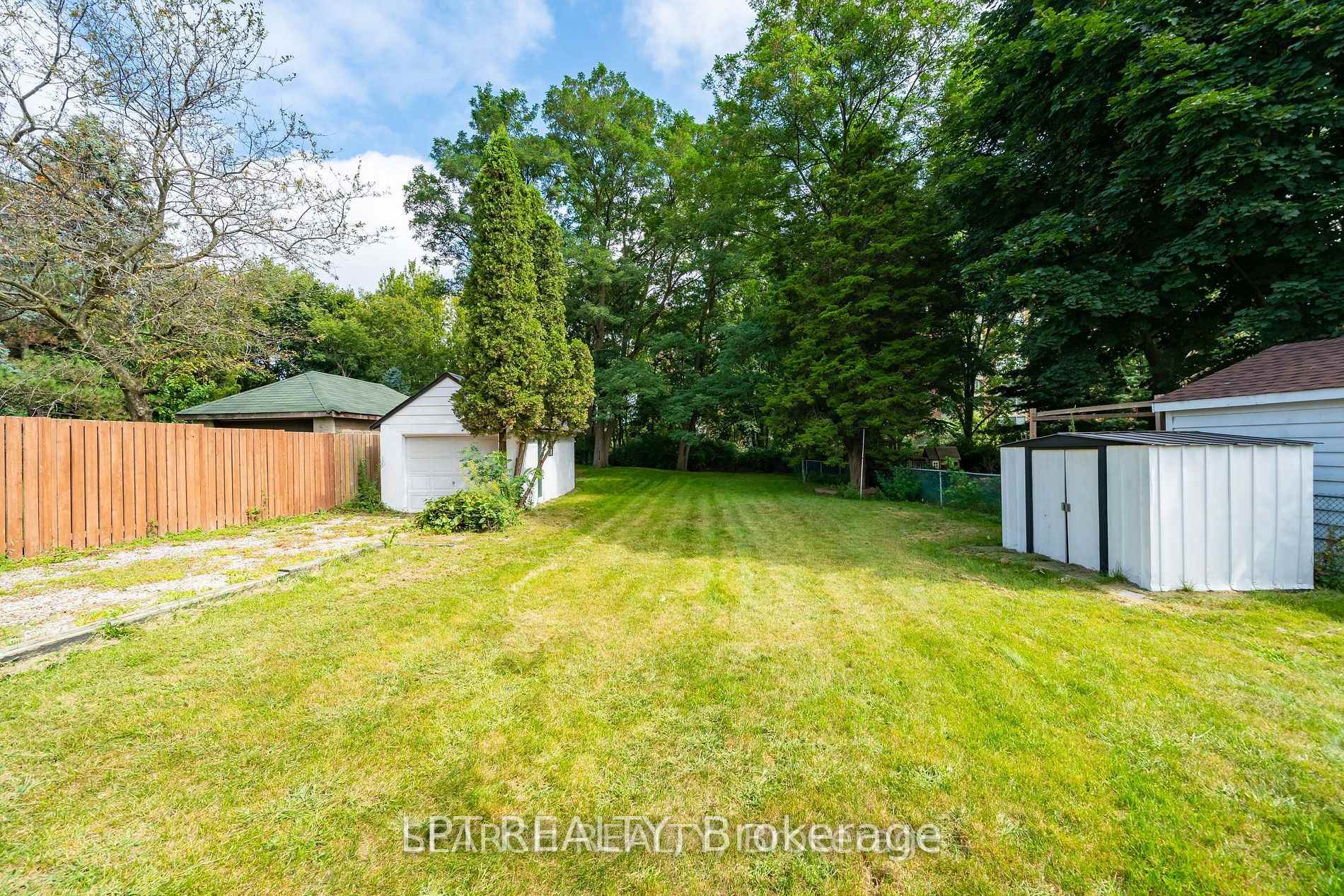 Photo 42 of 1079 Deta Road, Mississauga, Lakeview — HOMEH