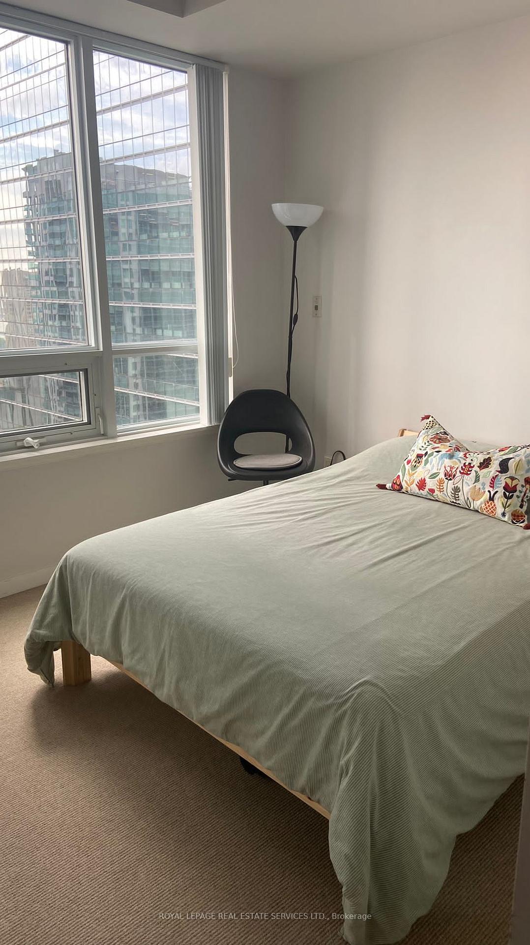 Photo 12 of Unit 2310, 55 Bremner Boulevard, Toronto, Waterfront Communities — HOMEH