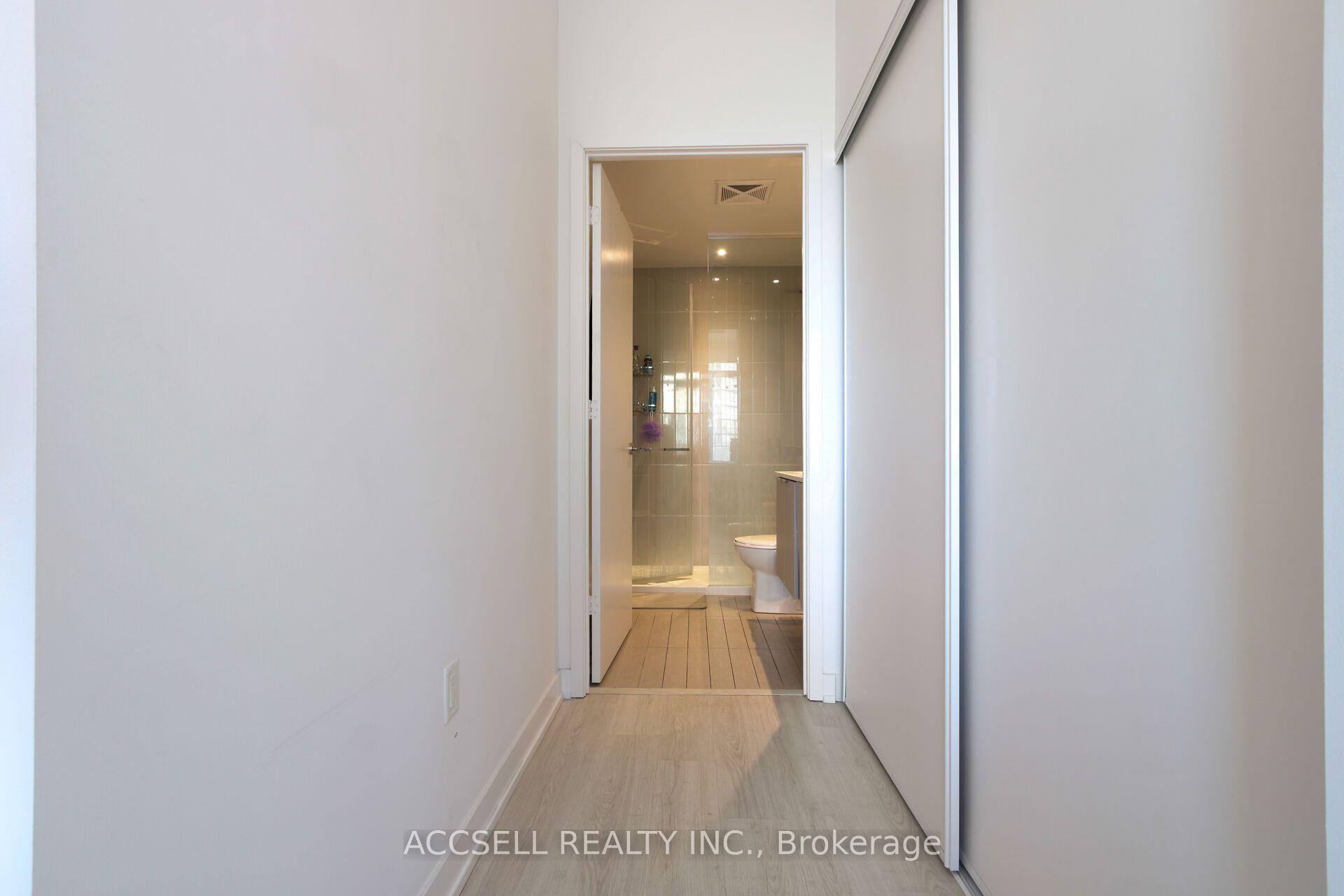 Photo 15 of 3883 quartz Road, Mississauga, City Centre — HOMEH