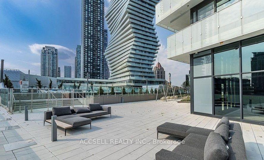 Photo 25 of 3883 quartz Road, Mississauga, City Centre — HOMEH