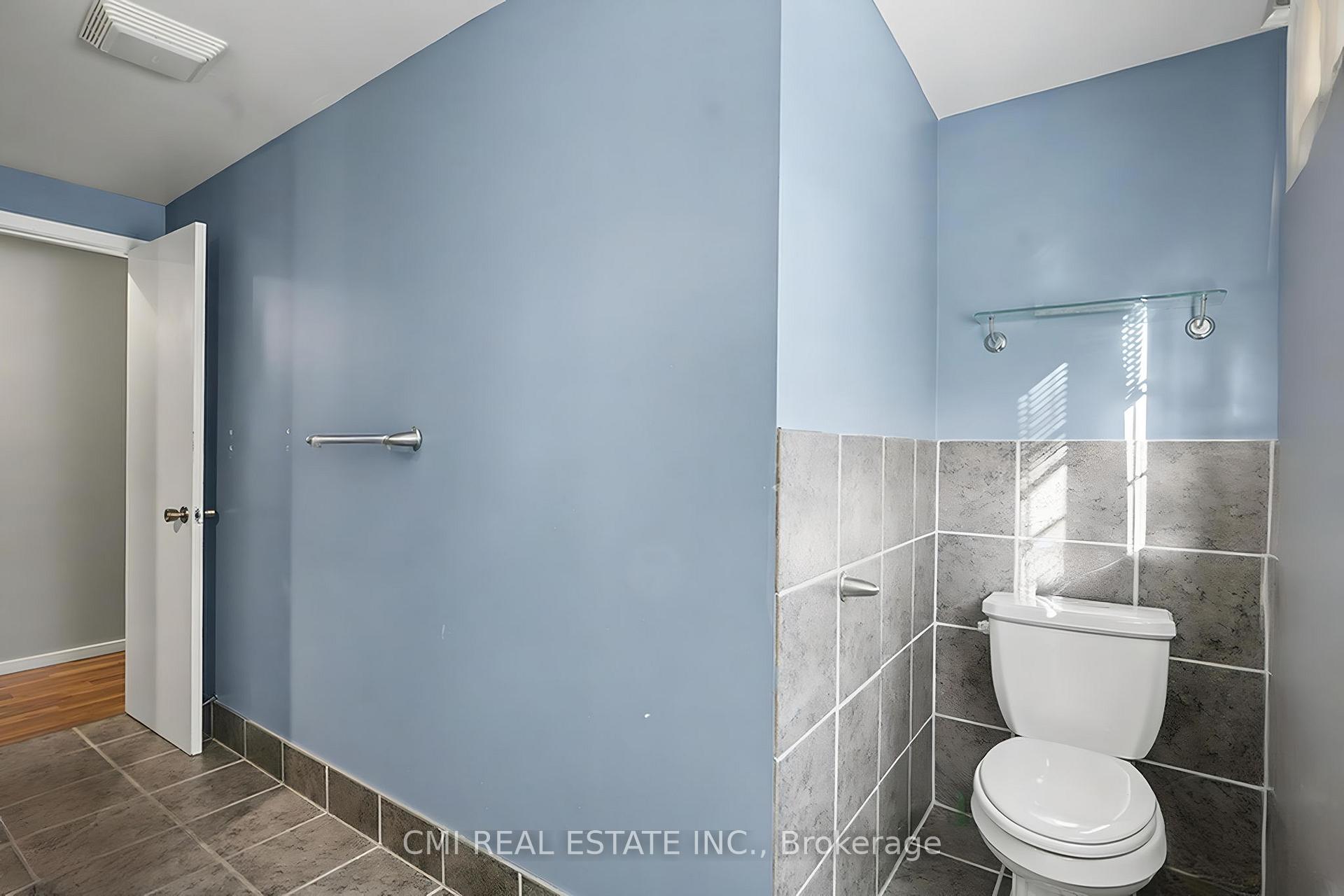Photo 14 of 360 Culpepper Place, Waterloo, Maple Hills — HOMEH