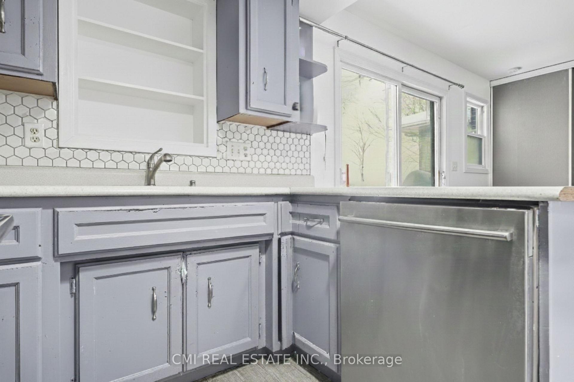 Photo 21 of 360 Culpepper Place, Waterloo, Maple Hills — HOMEH