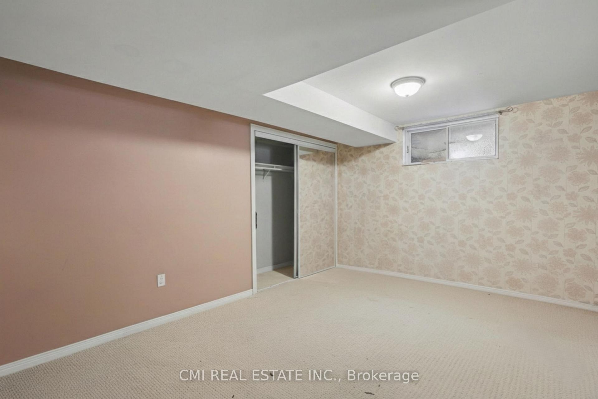 Photo 34 of 360 Culpepper Place, Waterloo, Maple Hills — HOMEH