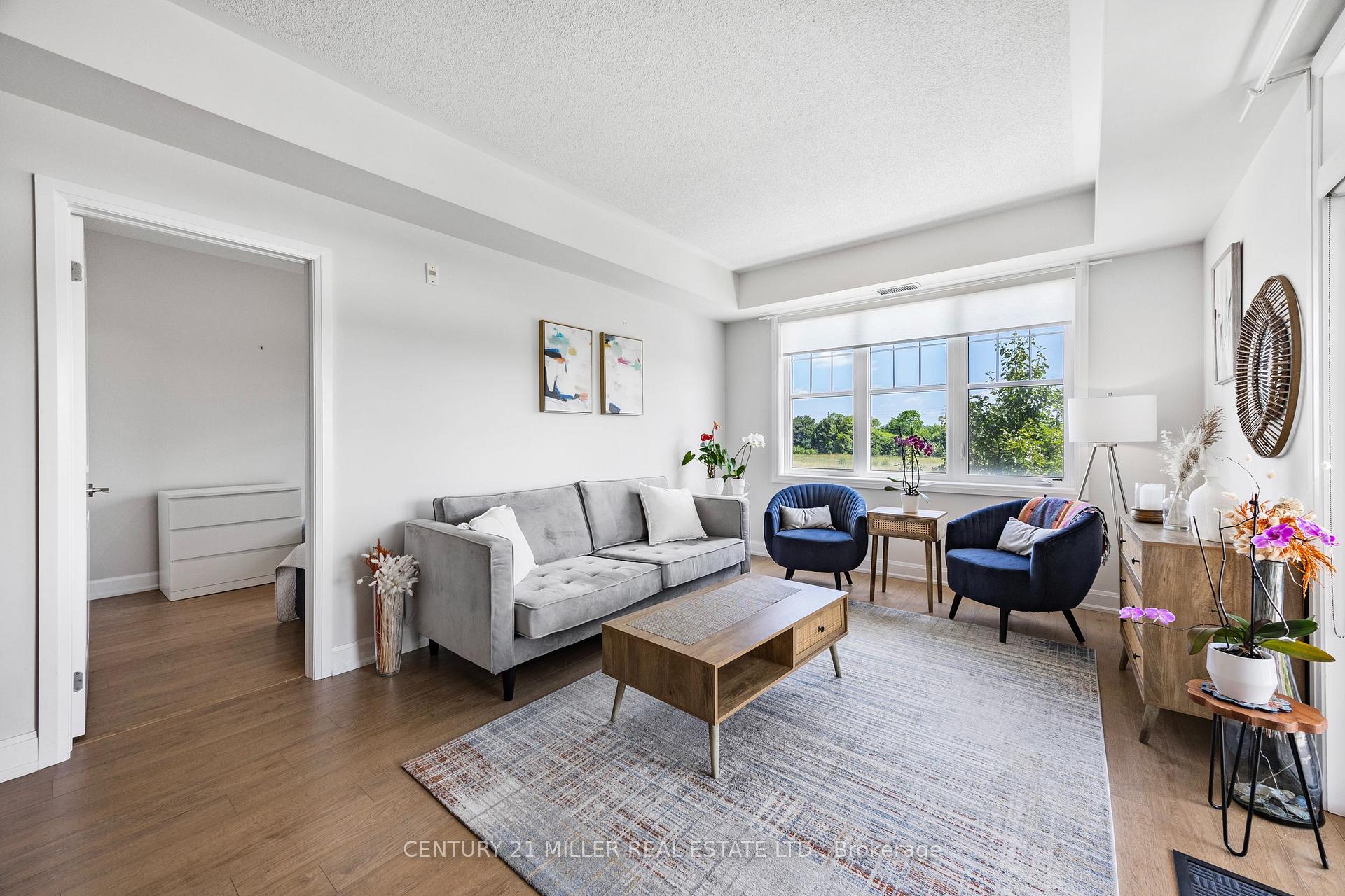 Photo 17 of Unit 201, 275 Roxton Road, Oakville, River Oaks — HOMEH