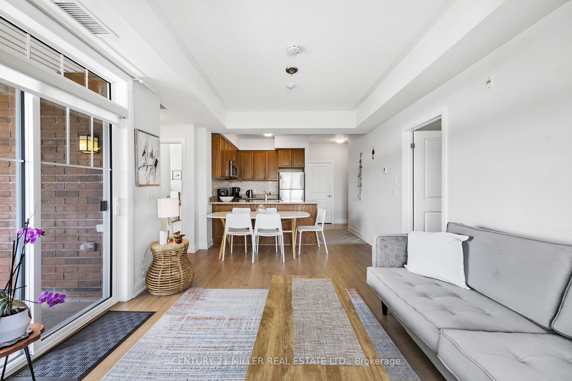 Photo 18 of Unit 201, 275 Roxton Road, Oakville, River Oaks — HOMEH